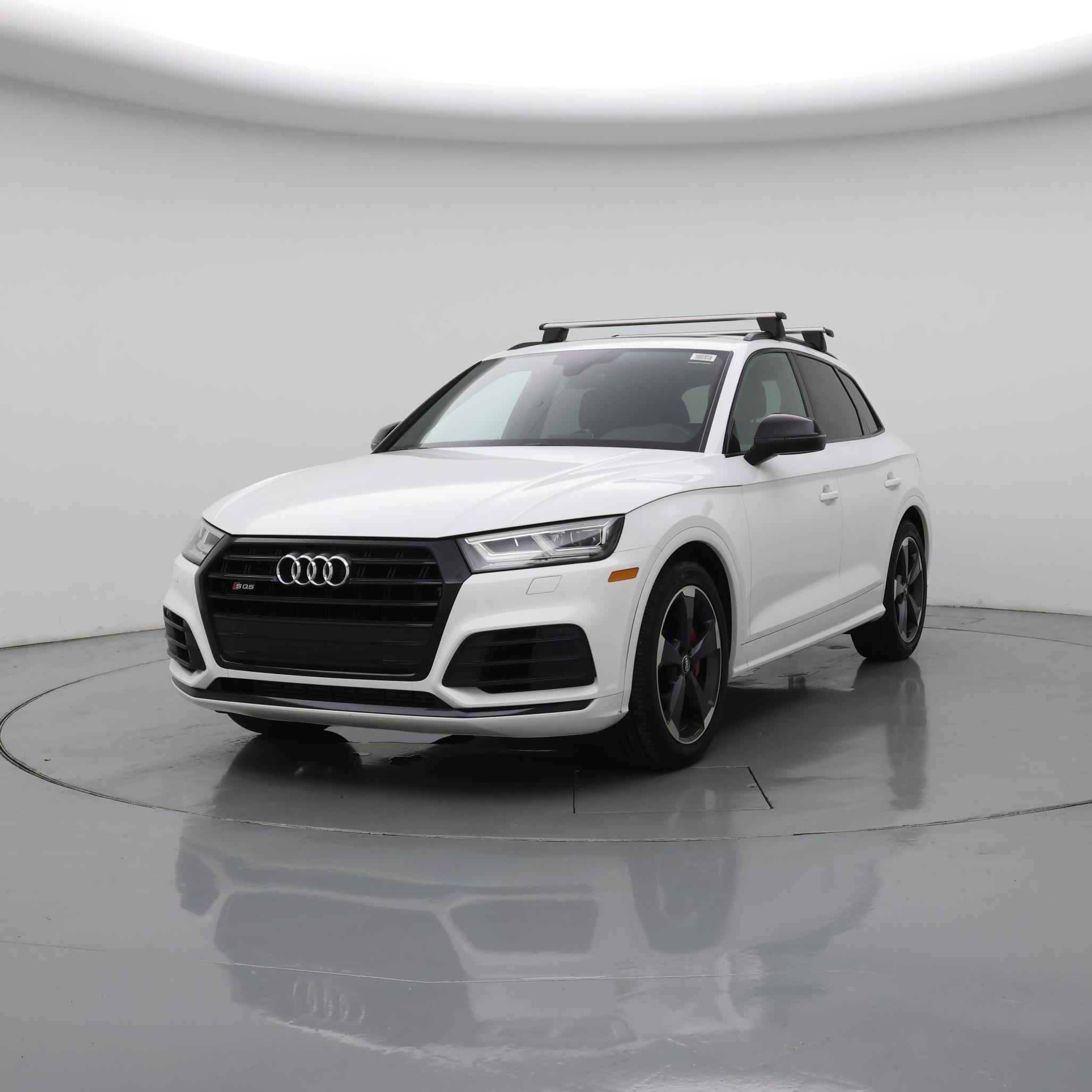Thumbnail: 2020 Audi SQ5 - 4