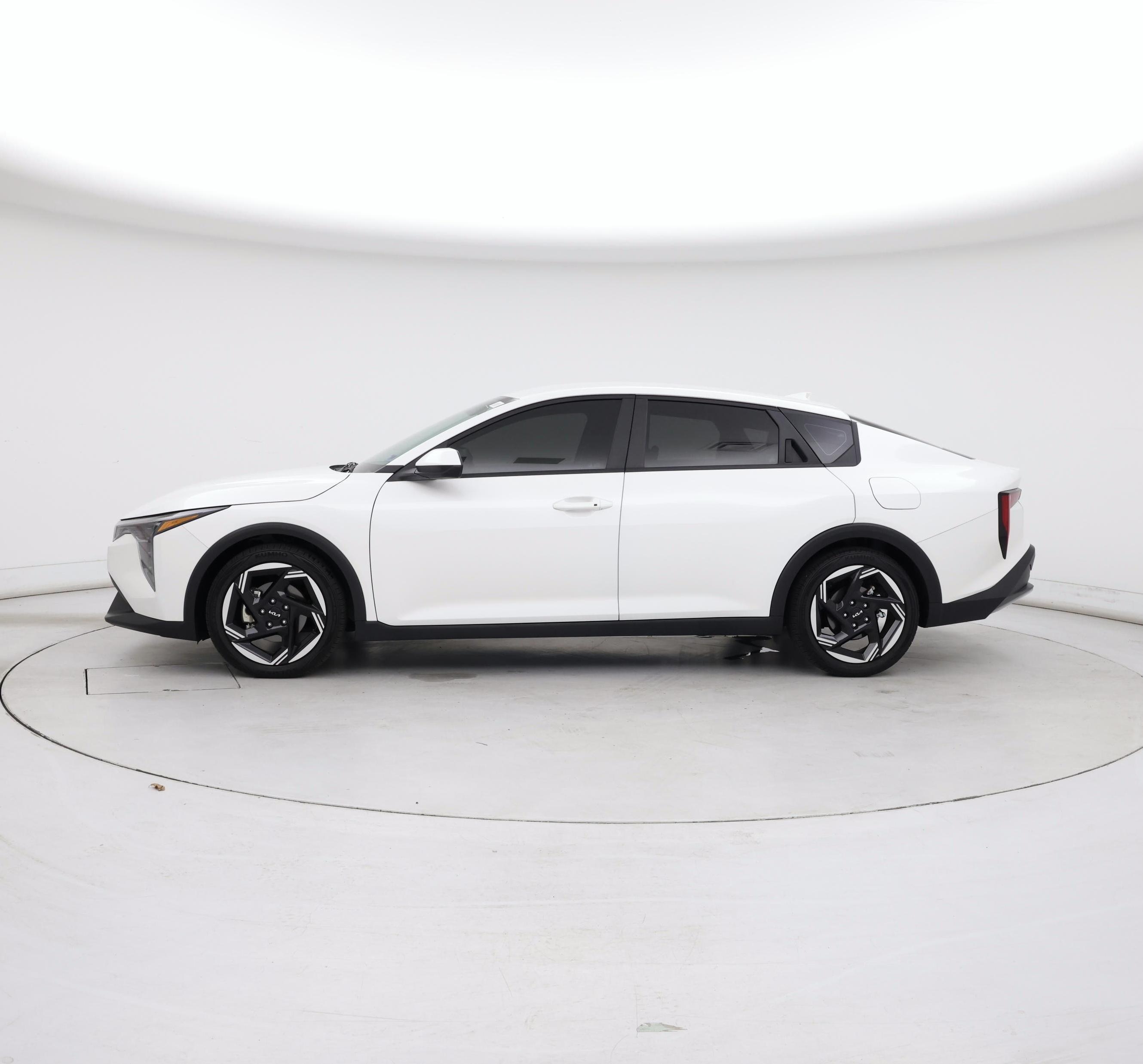 Thumbnail: 2025 Kia K4 - 3