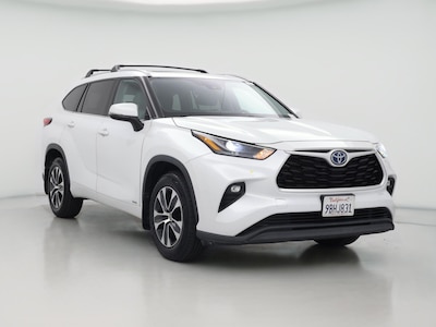 2022 Toyota Highlander Hybrid XLE