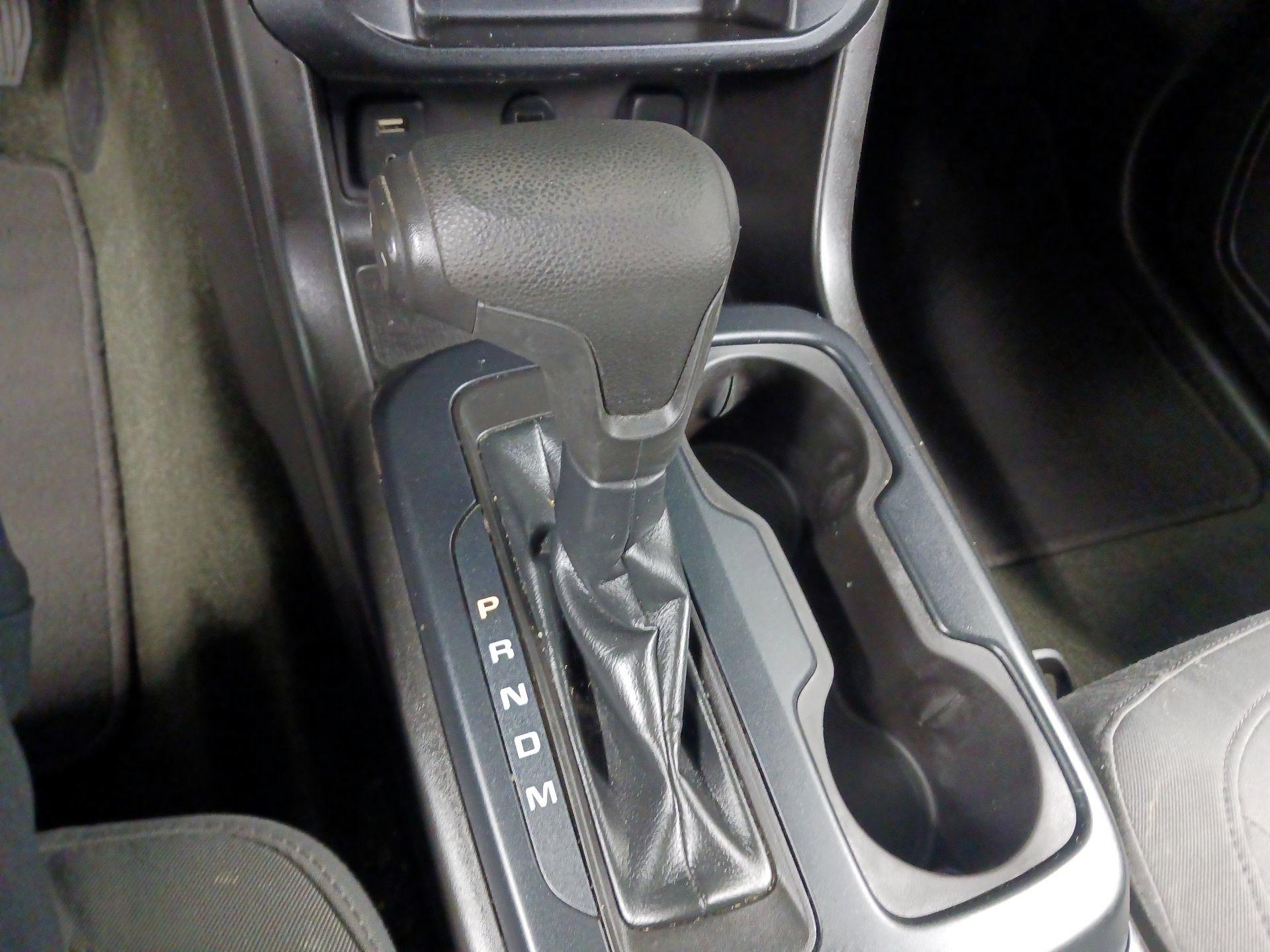 Thumbnail: 2016 Chevrolet Colorado - 15
