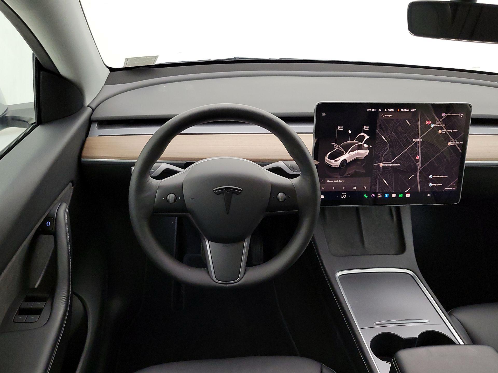Thumbnail: 2022 Tesla Model Y - 10