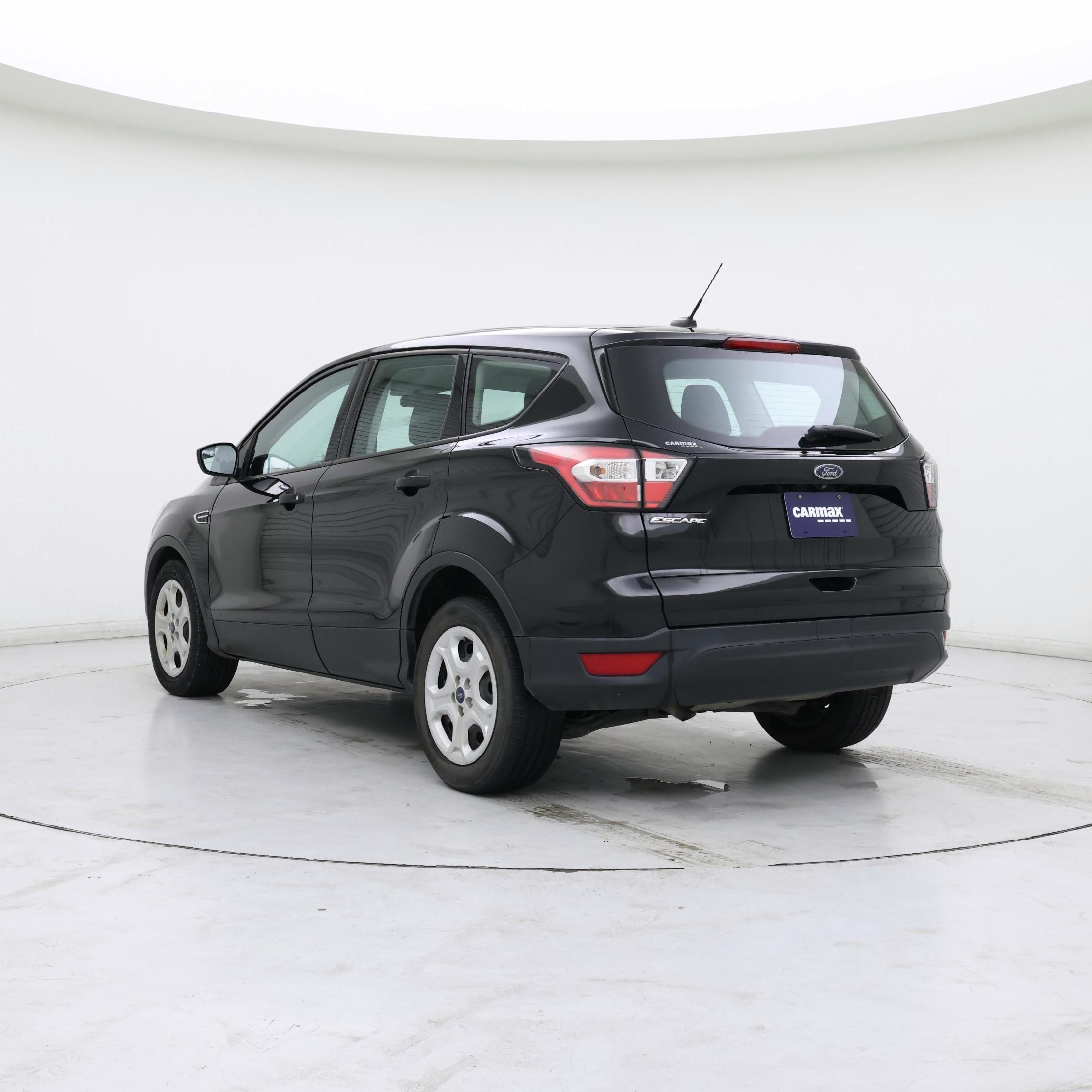 Thumbnail: 2017 Ford Escape - 2