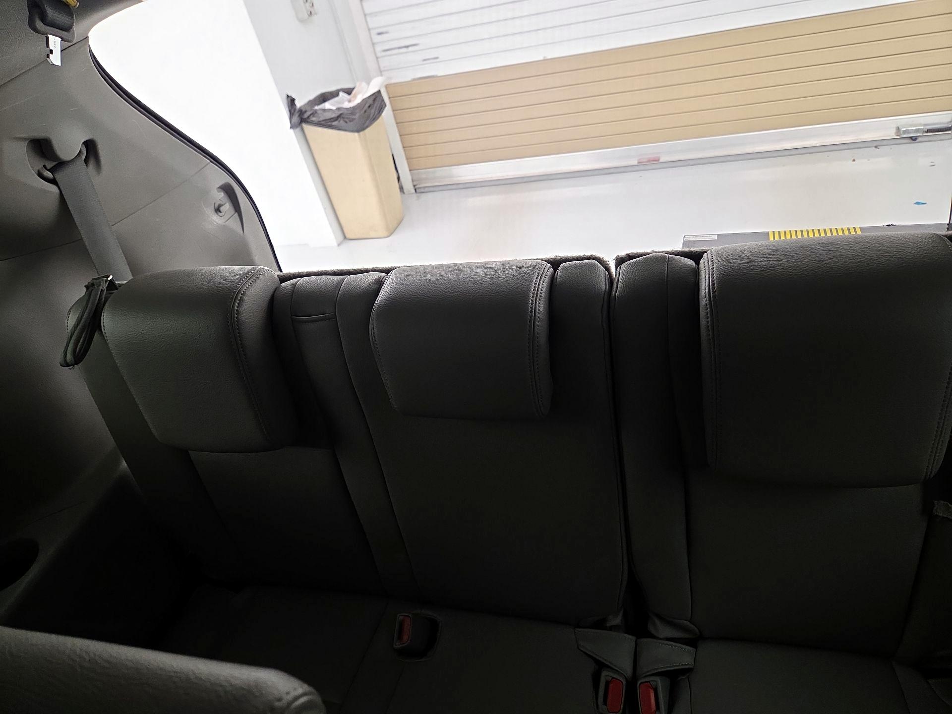 Thumbnail: 2015 Toyota Highlander - 19