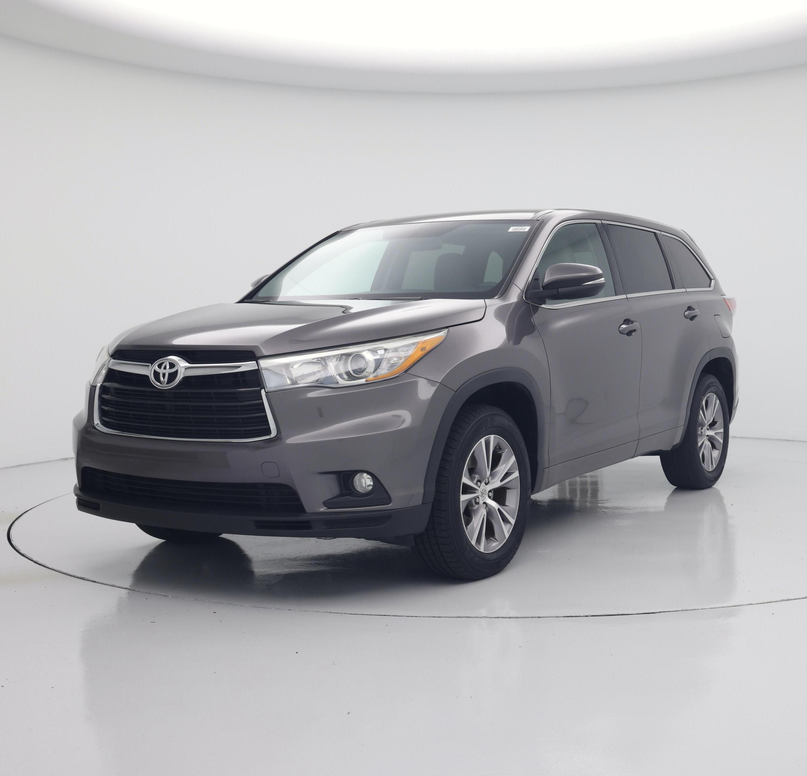 Thumbnail: 2015 Toyota Highlander - 4
