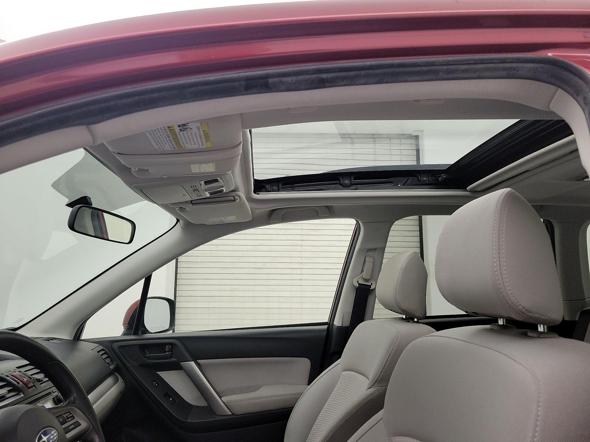 Thumbnail: 2015 Subaru Forester - 18