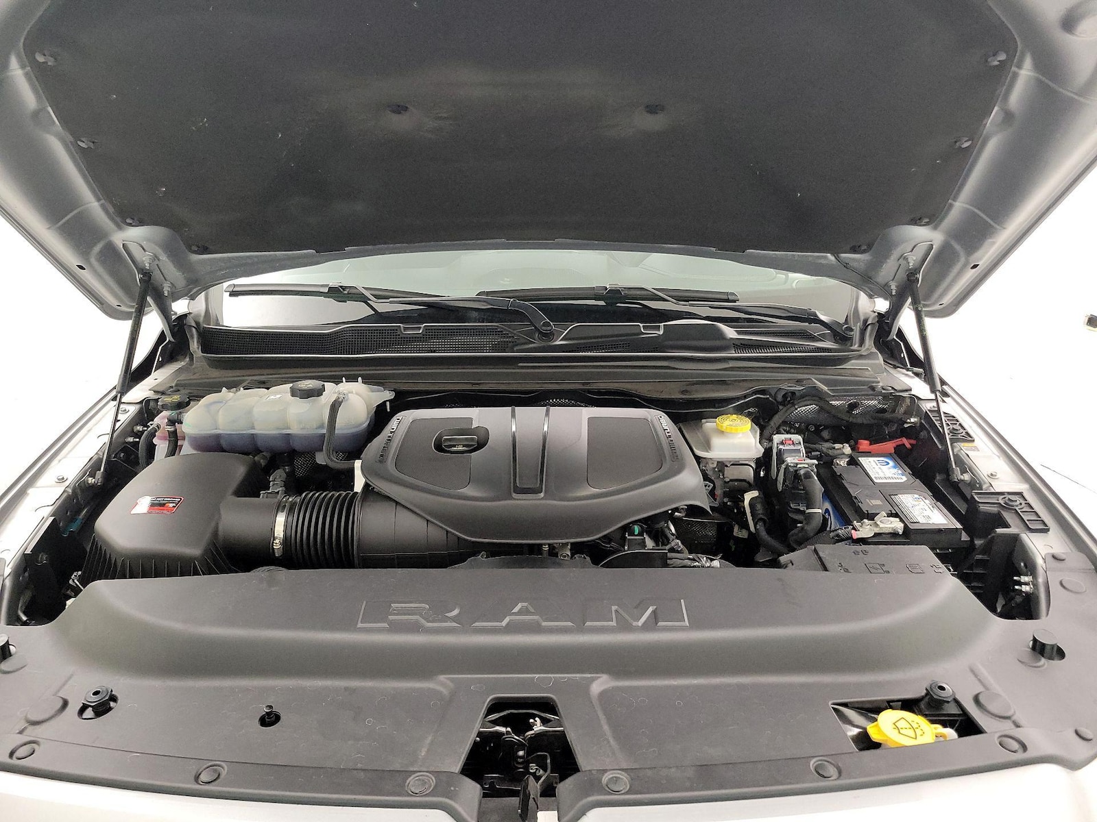 2025 RAM Ram 1500 Pickup Laramie - Photo 24