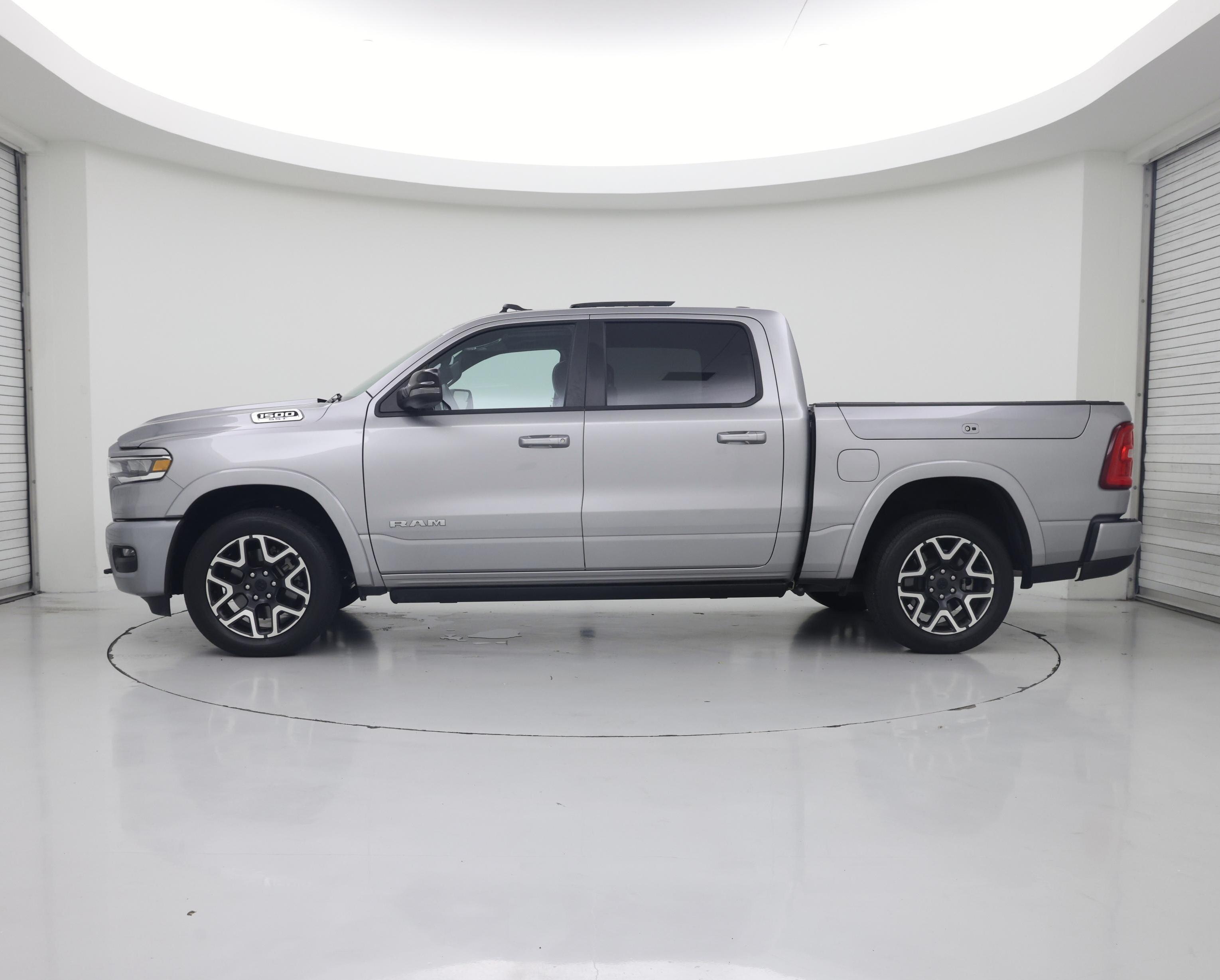 Thumbnail: 2025 RAM 1500 - 3