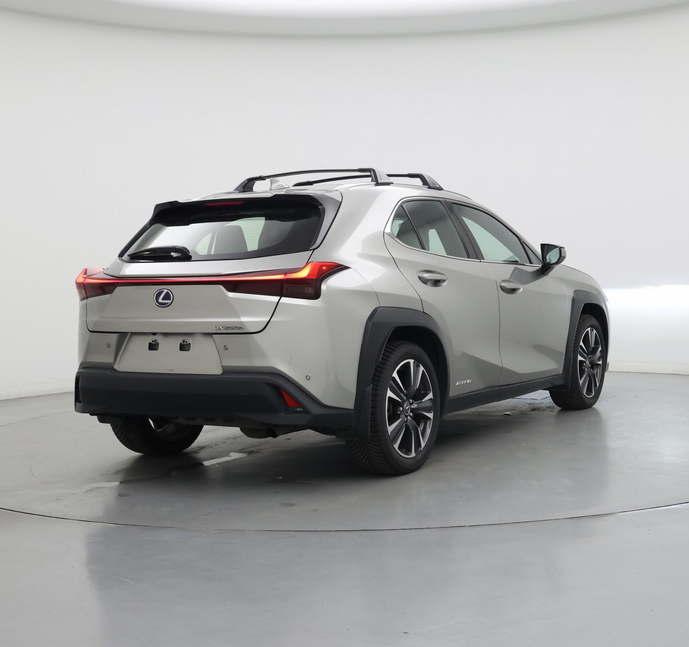 Thumbnail: 2021 Lexus UX - 8