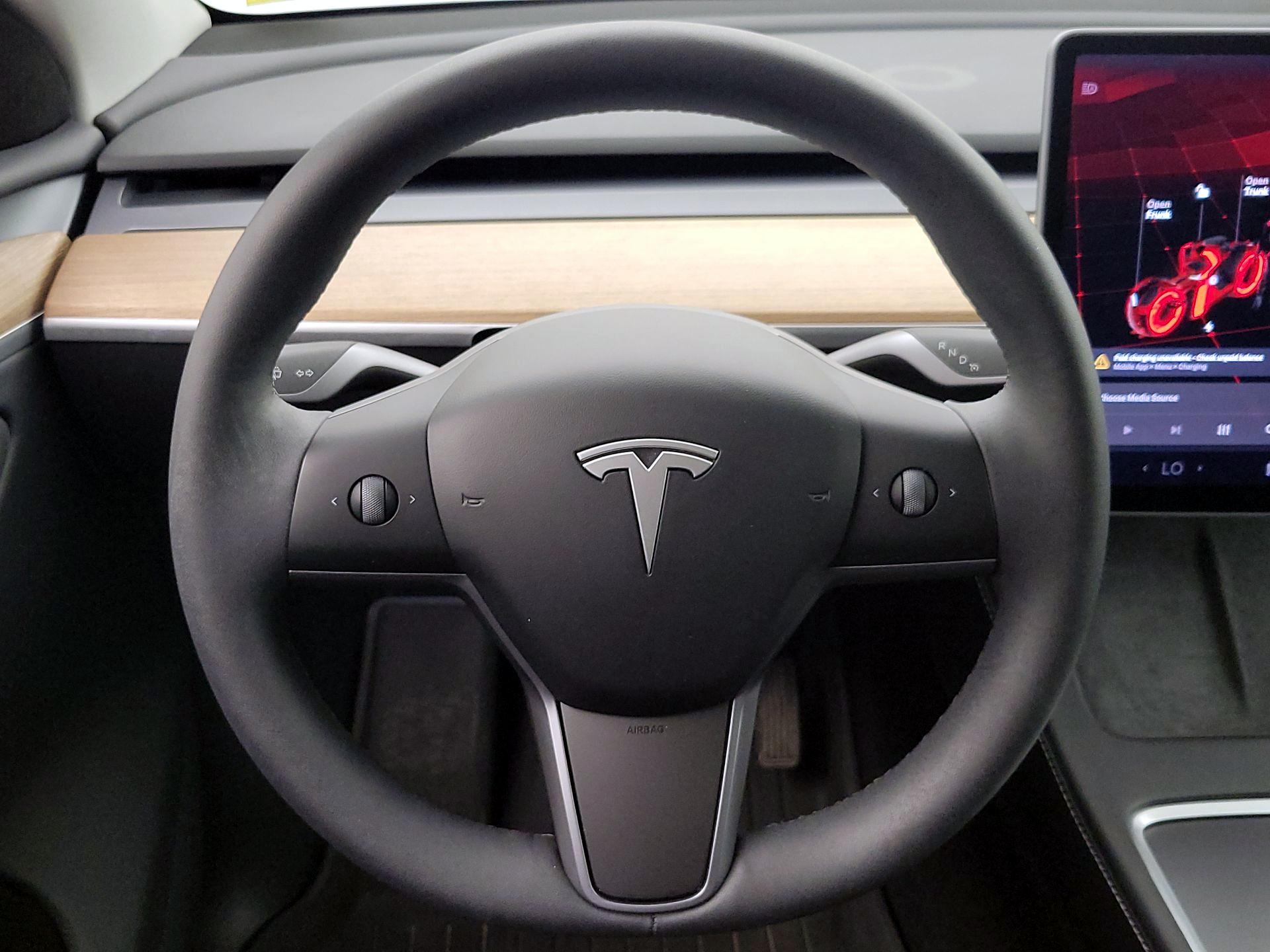 Thumbnail: 2024 Tesla Model Y - 10