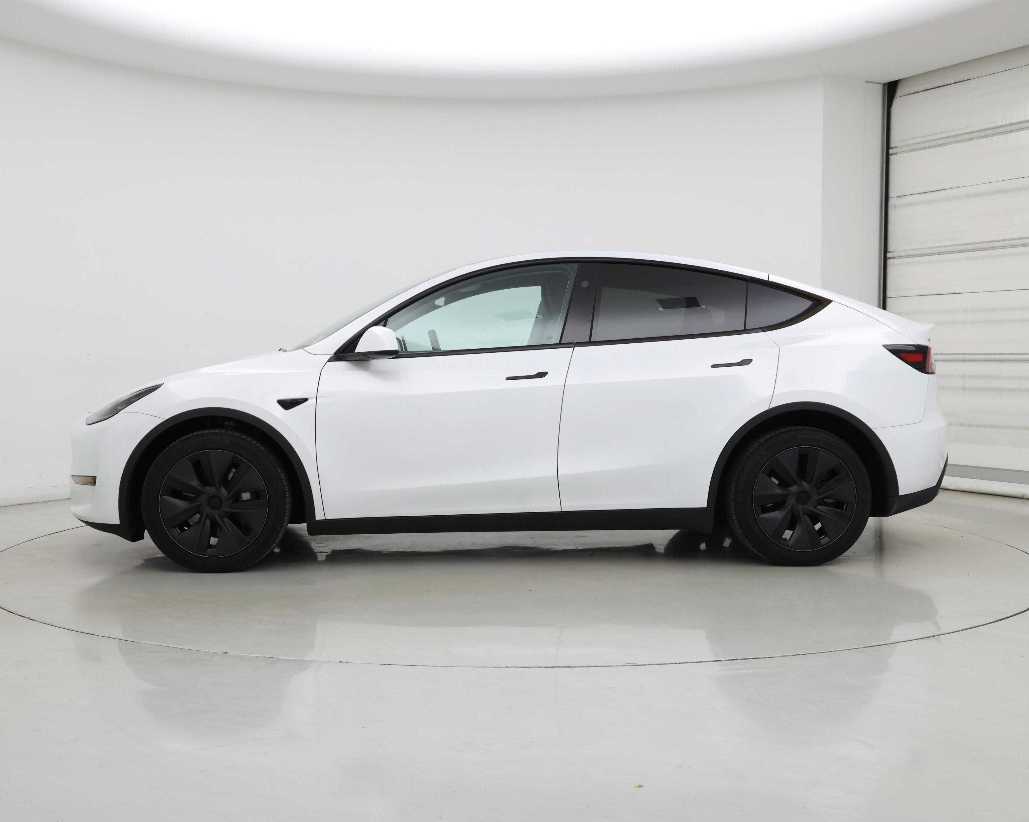 Thumbnail: 2024 Tesla Model Y - 3