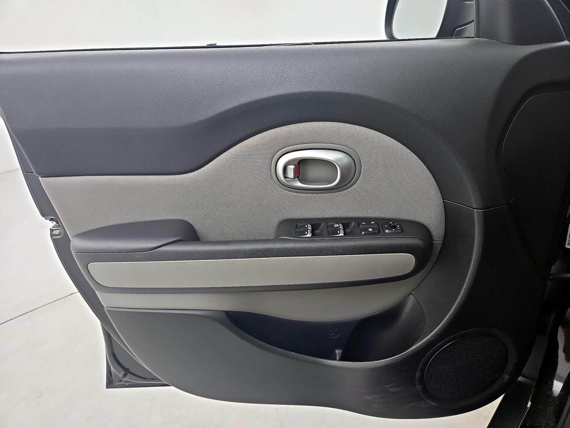 Thumbnail: 2018 Kia Soul - 12