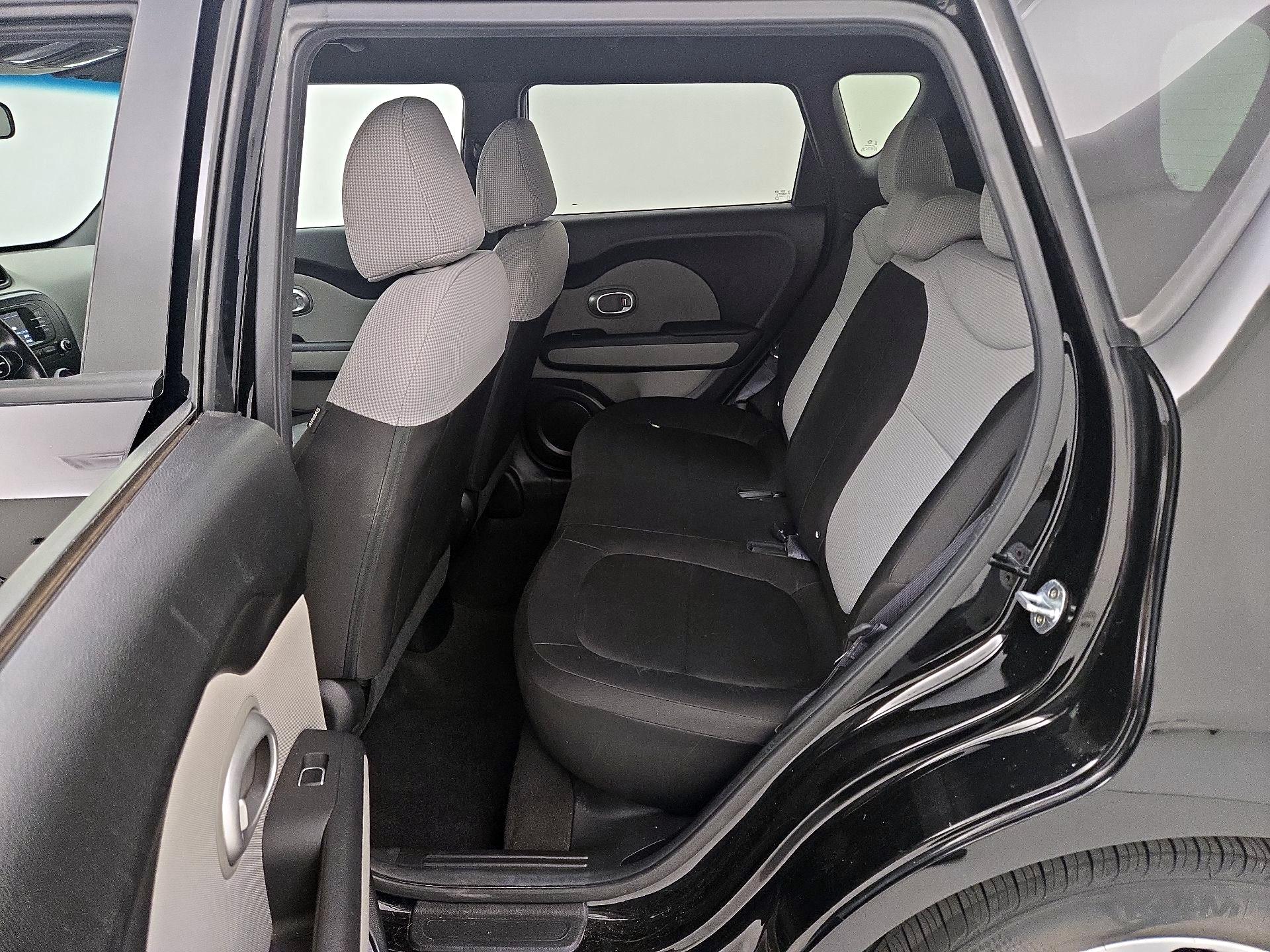 Thumbnail: 2018 Kia Soul - 18