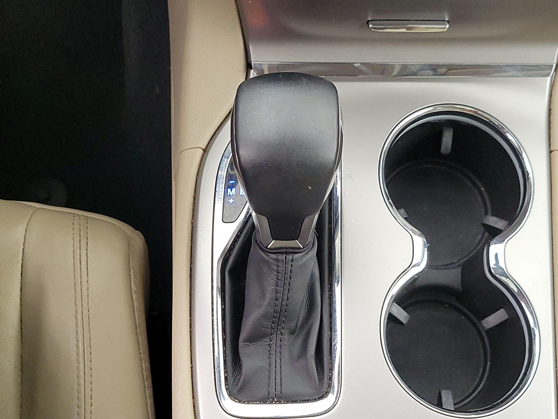 Thumbnail: 2019 Jeep Grand Cherokee - 18
