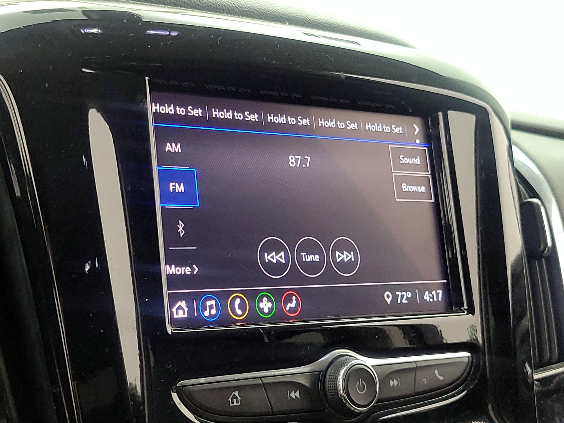 Thumbnail: 2020 Chevrolet Traverse - 15