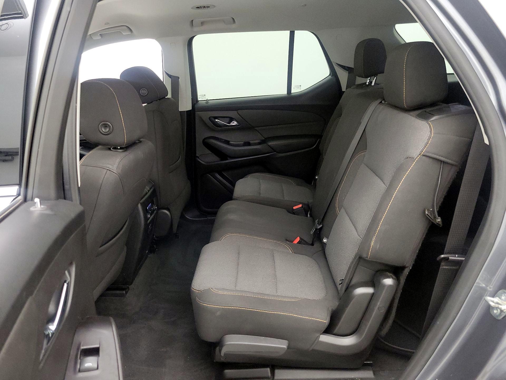 Thumbnail: 2020 Chevrolet Traverse - 19