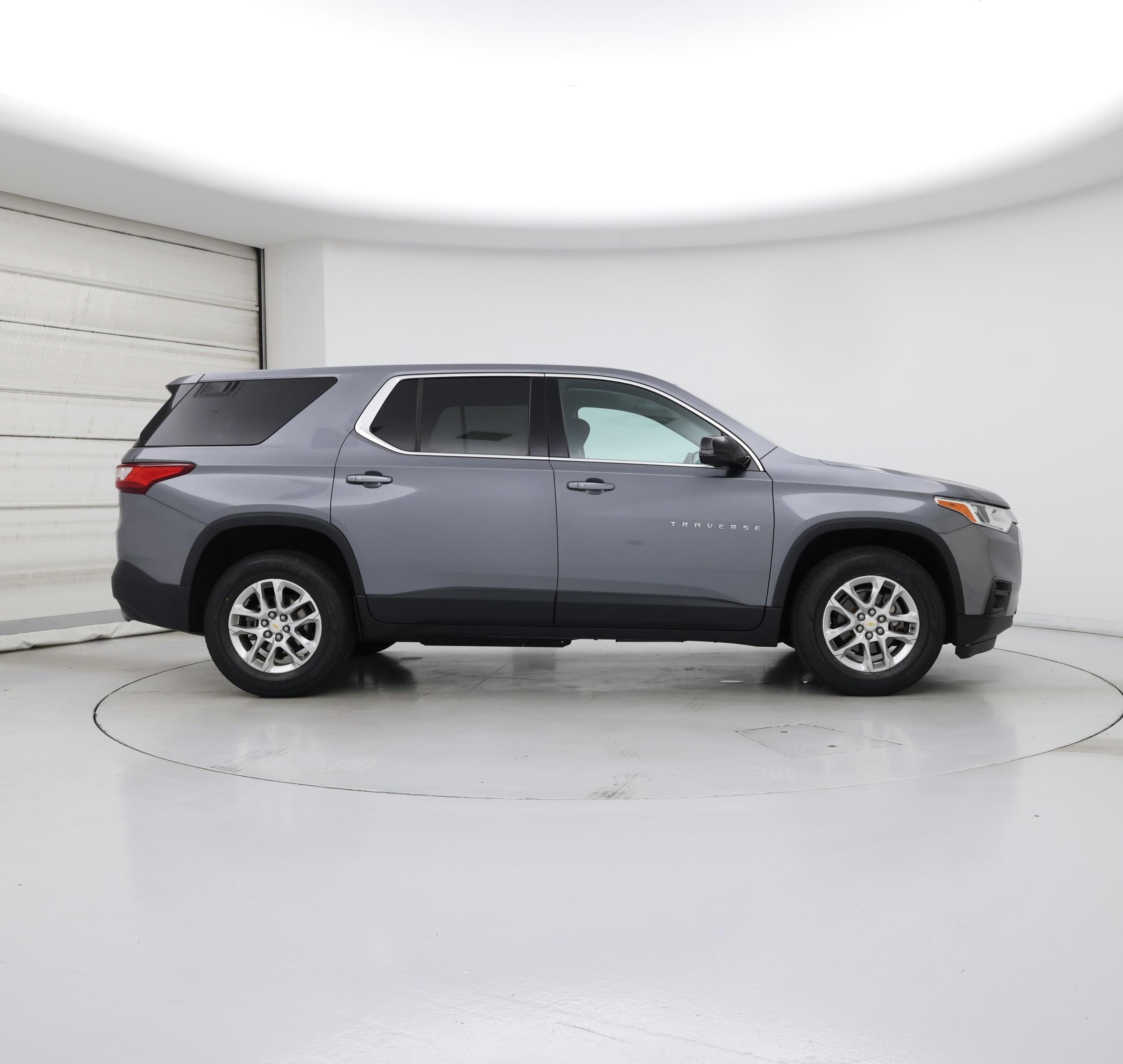 Thumbnail: 2020 Chevrolet Traverse - 7