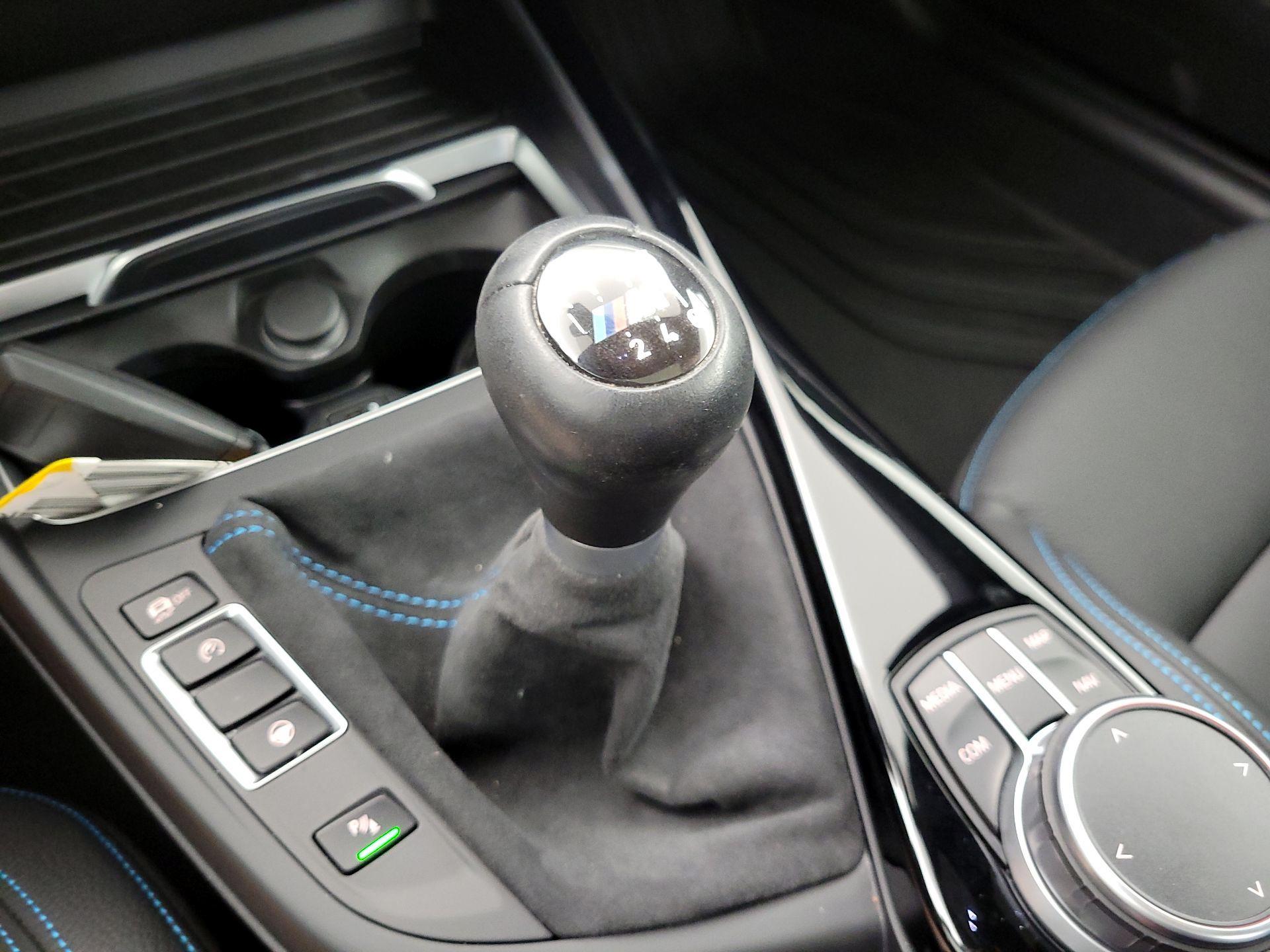 Thumbnail: 2020 BMW M2 - 18
