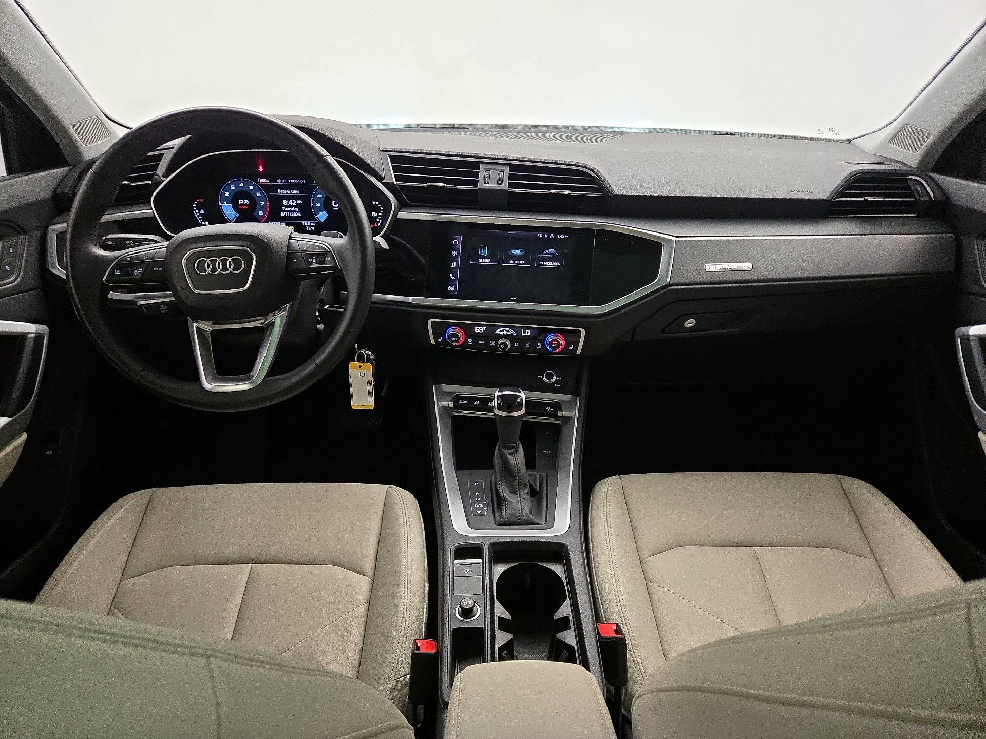 Thumbnail: 2022 Audi Q3 - 9