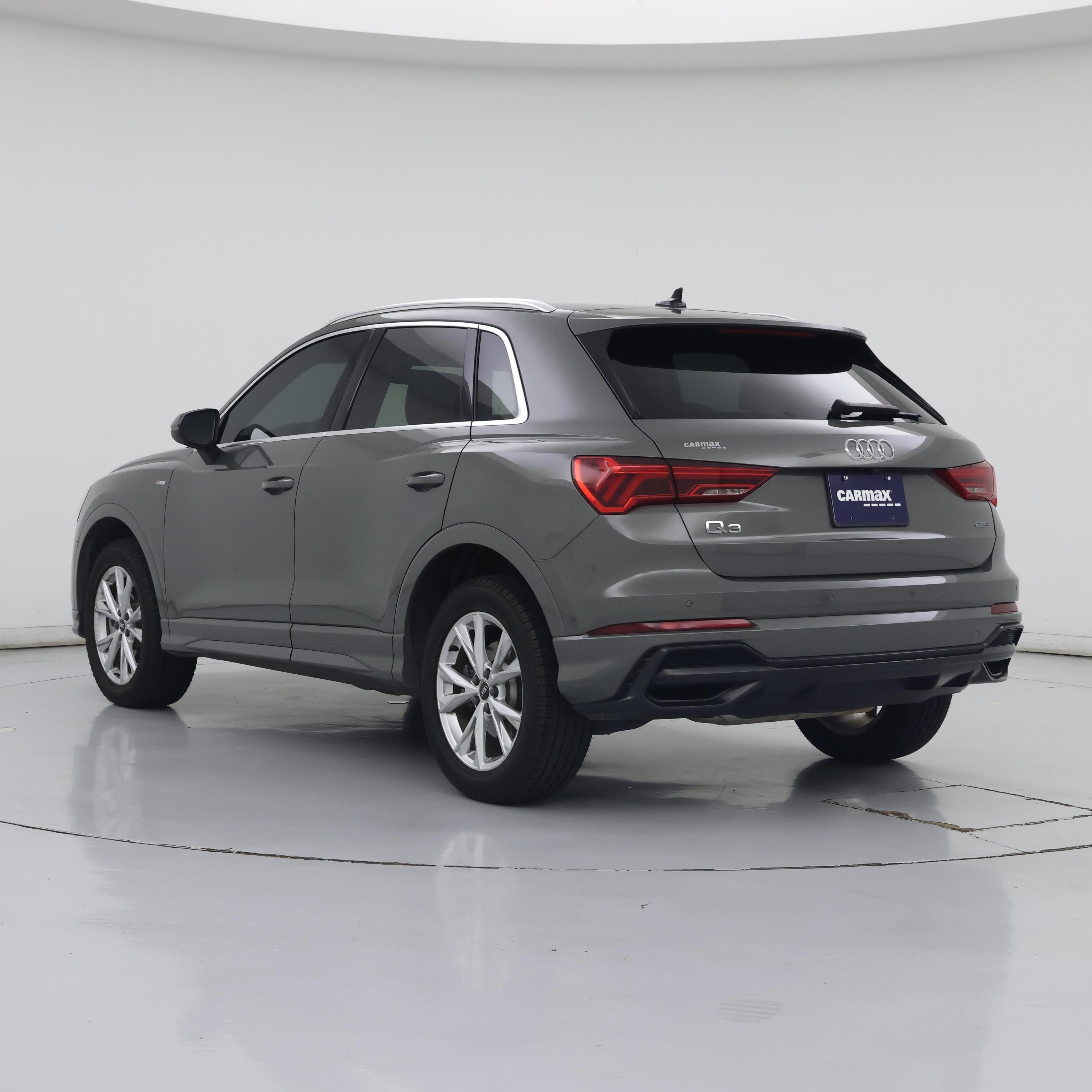 Thumbnail: 2022 Audi Q3 - 2
