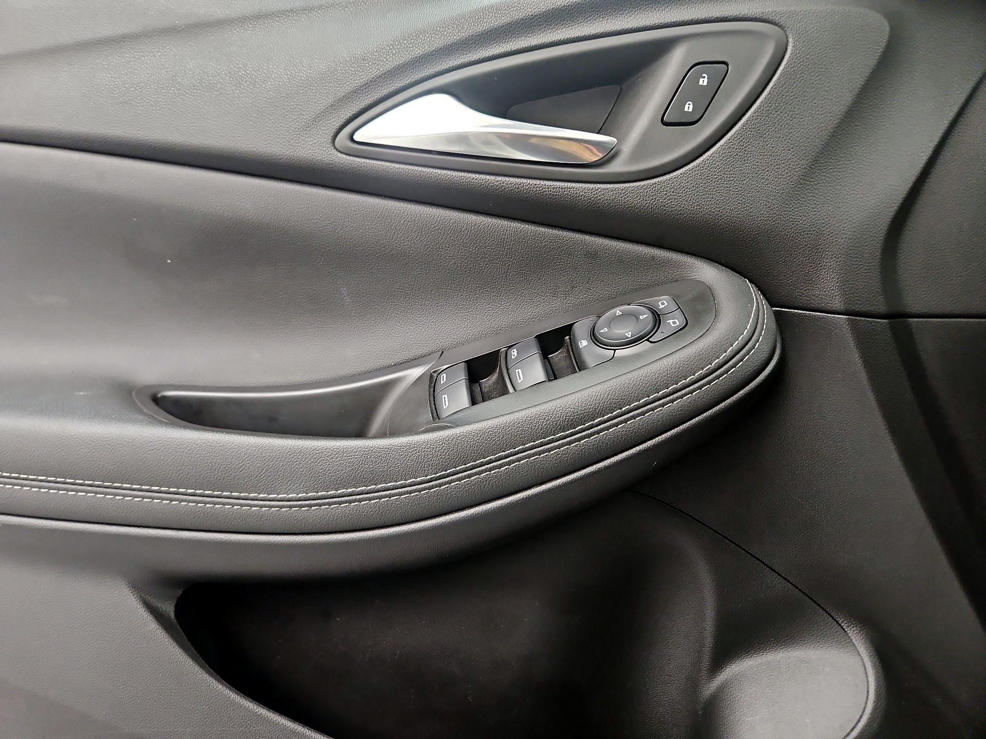 Thumbnail: 2023 Buick Encore GX - 10