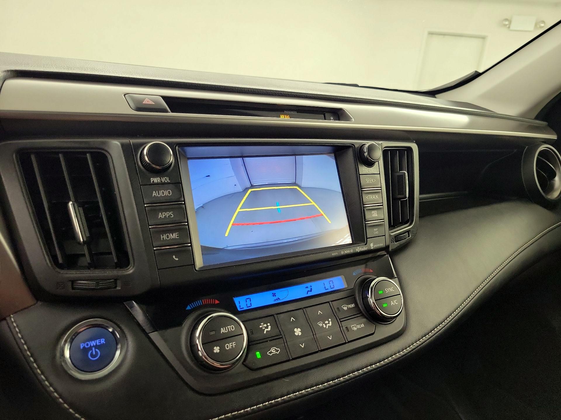 Thumbnail: 2016 Toyota RAV4 - 12