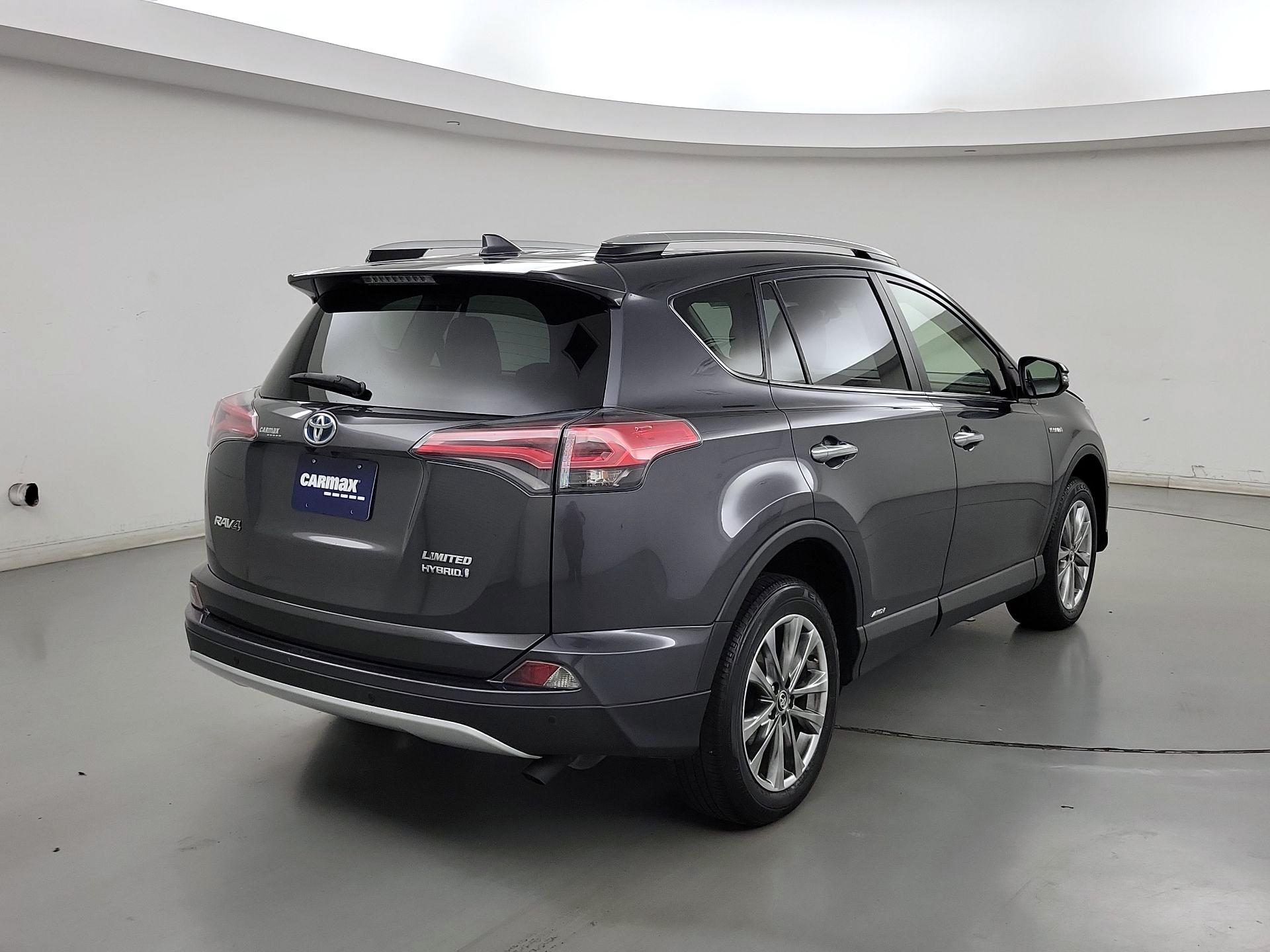 Thumbnail: 2016 Toyota RAV4 - 5