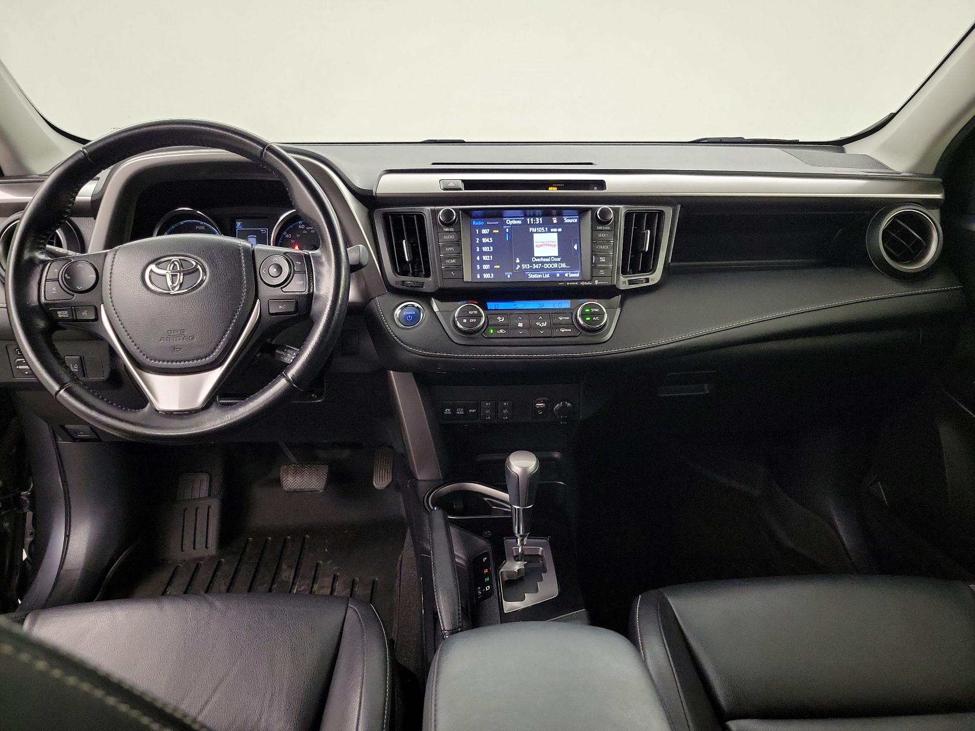 Thumbnail: 2016 Toyota RAV4 - 8