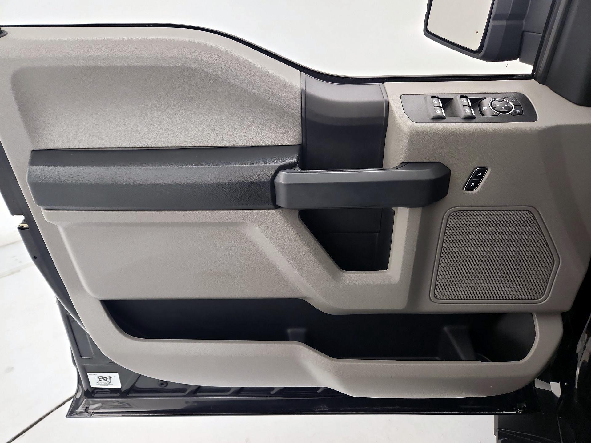 Thumbnail: 2018 Ford F-150 - 12