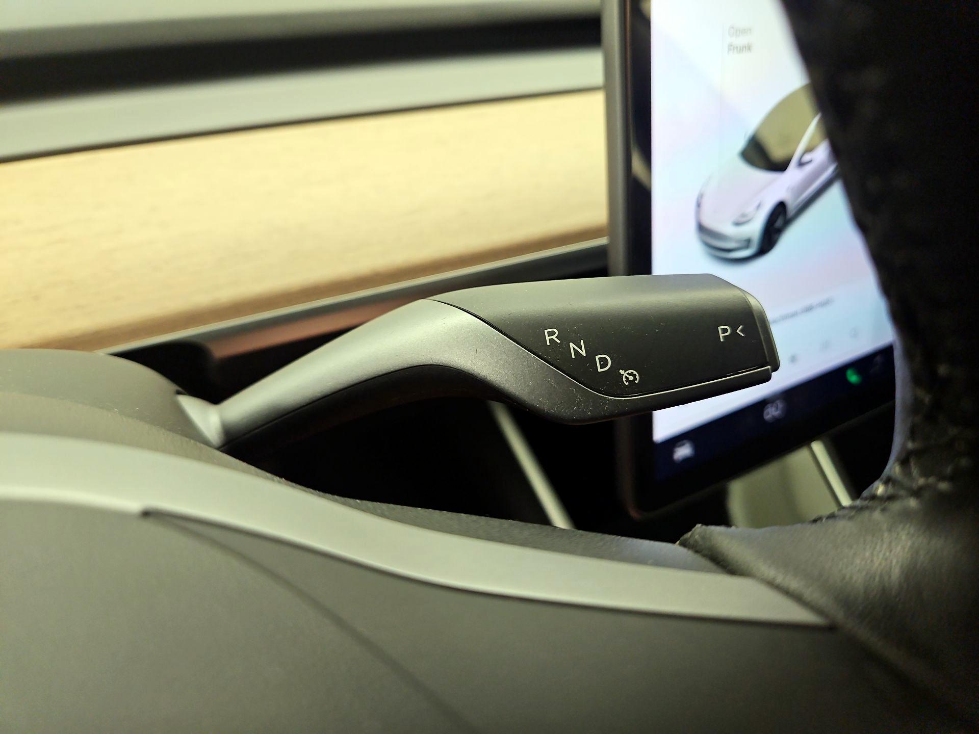 Thumbnail: 2020 Tesla Model 3 - 17