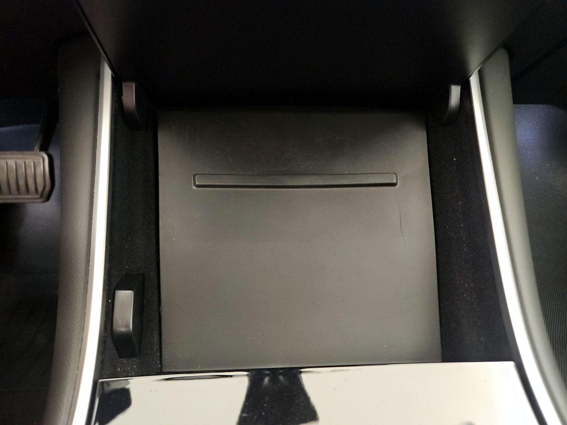 Thumbnail: 2020 Tesla Model 3 - 18