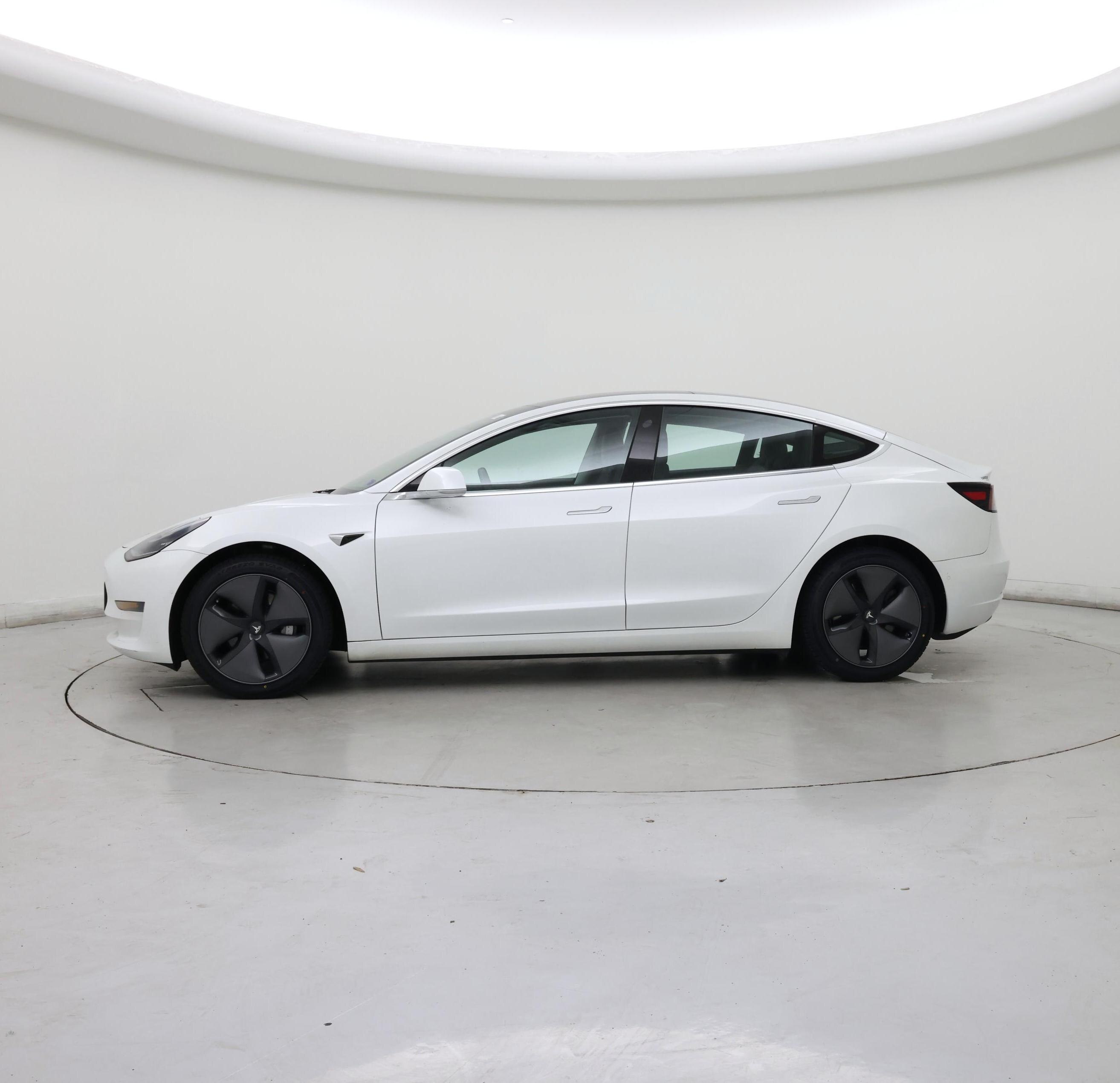 Thumbnail: 2020 Tesla Model 3 - 3