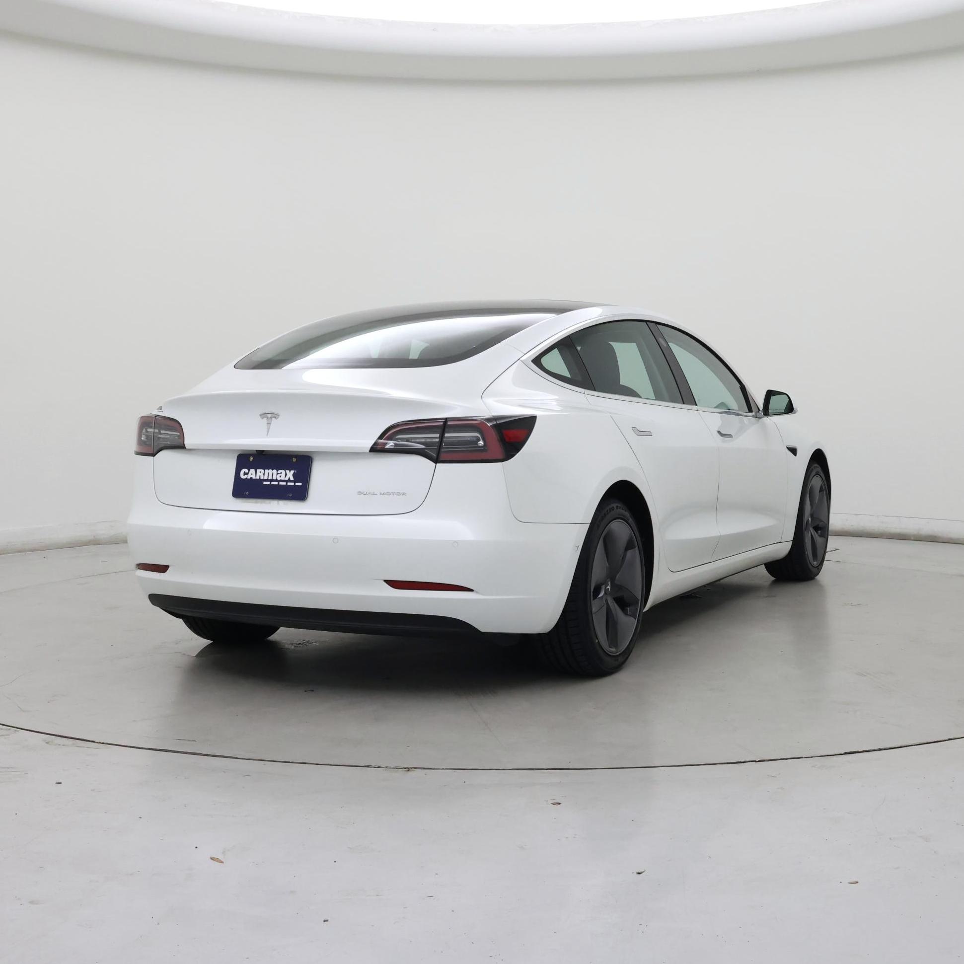 Thumbnail: 2020 Tesla Model 3 - 8