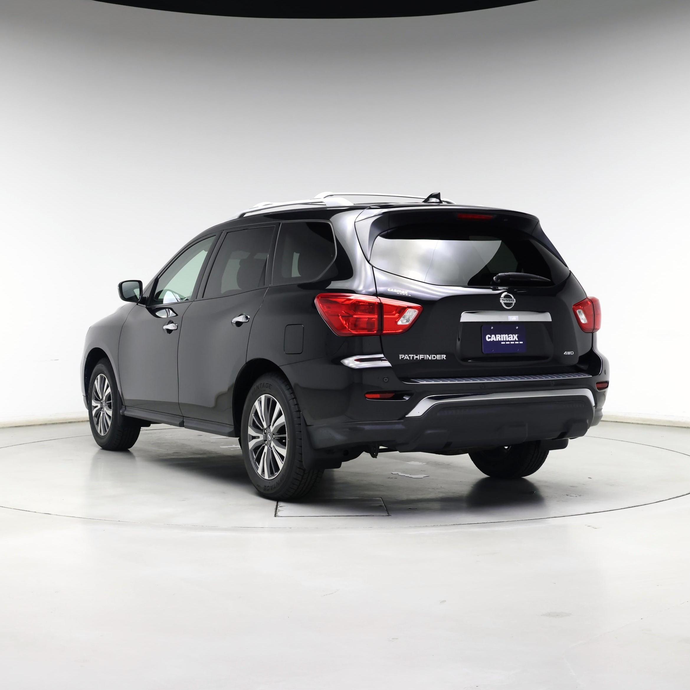 Thumbnail: 2020 Nissan Pathfinder - 2