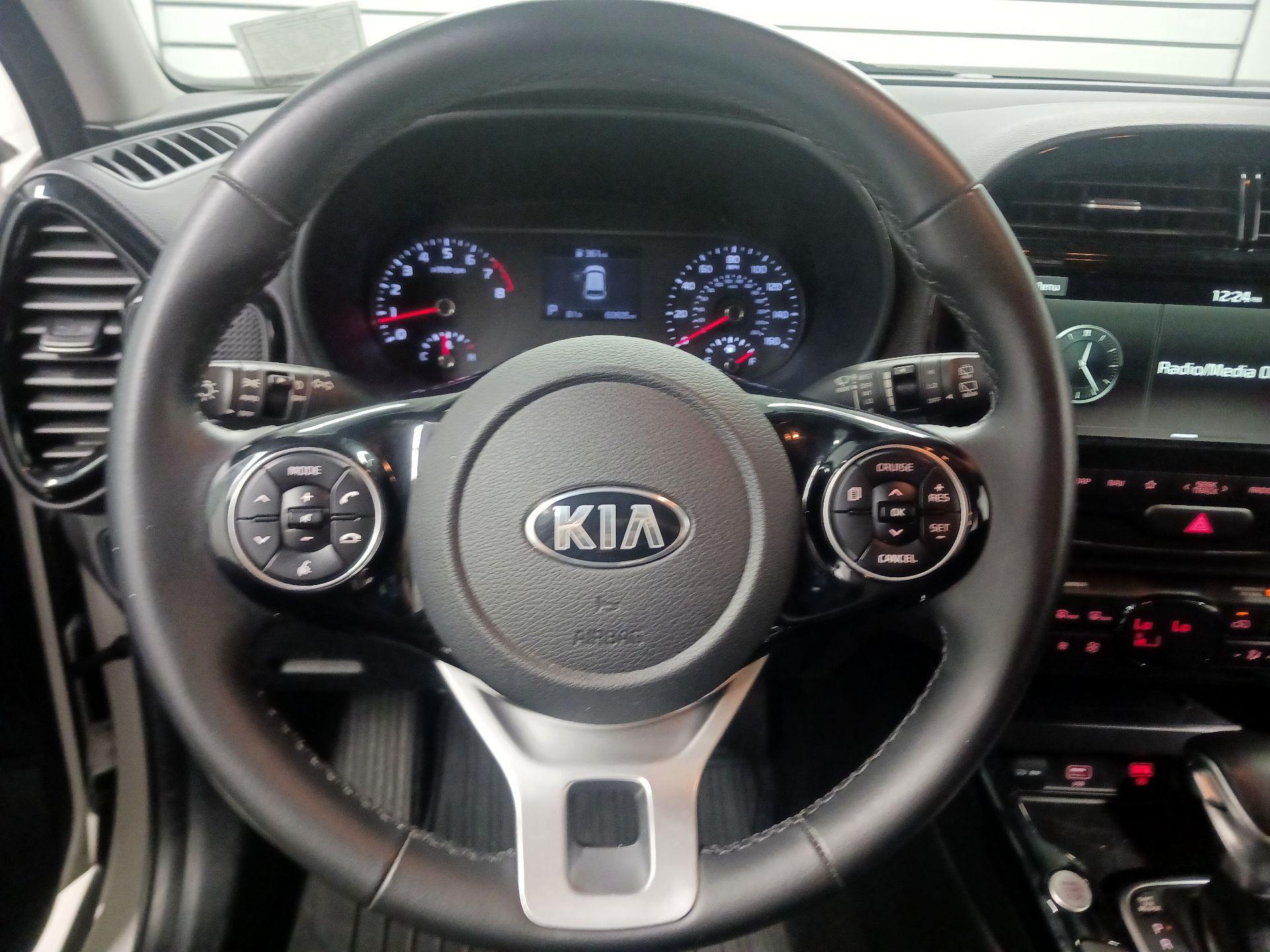 Thumbnail: 2020 Kia Soul - 10