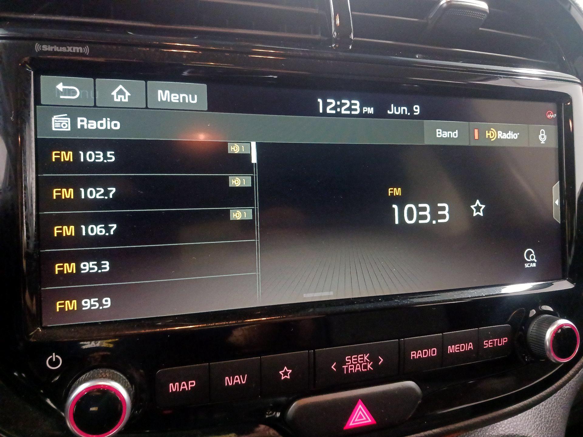 Thumbnail: 2020 Kia Soul - 16