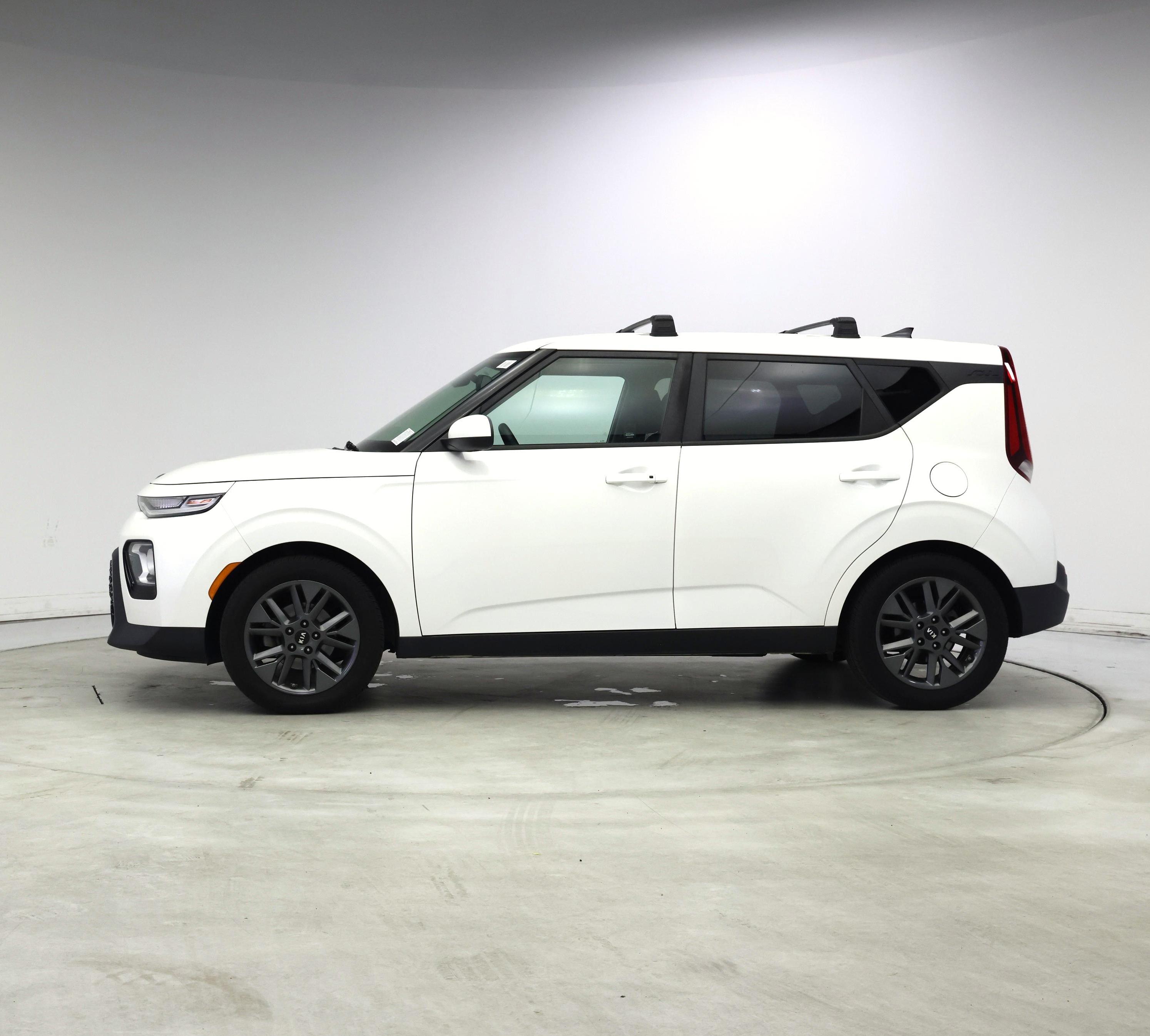 Thumbnail: 2020 Kia Soul - 3