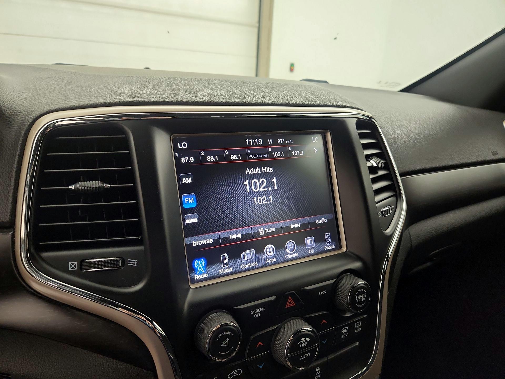 Thumbnail: 2014 Jeep Grand Cherokee - 15