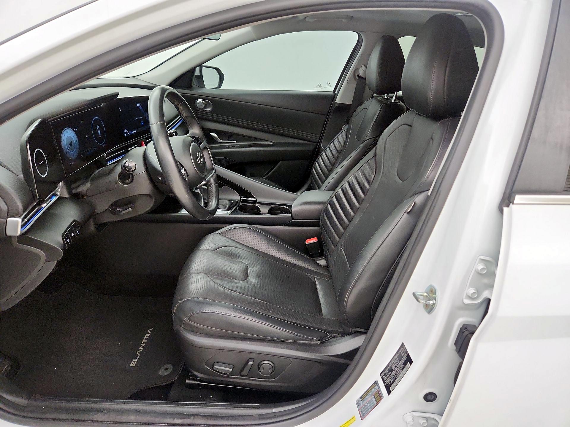 Thumbnail: 2021 Hyundai Elantra - 11