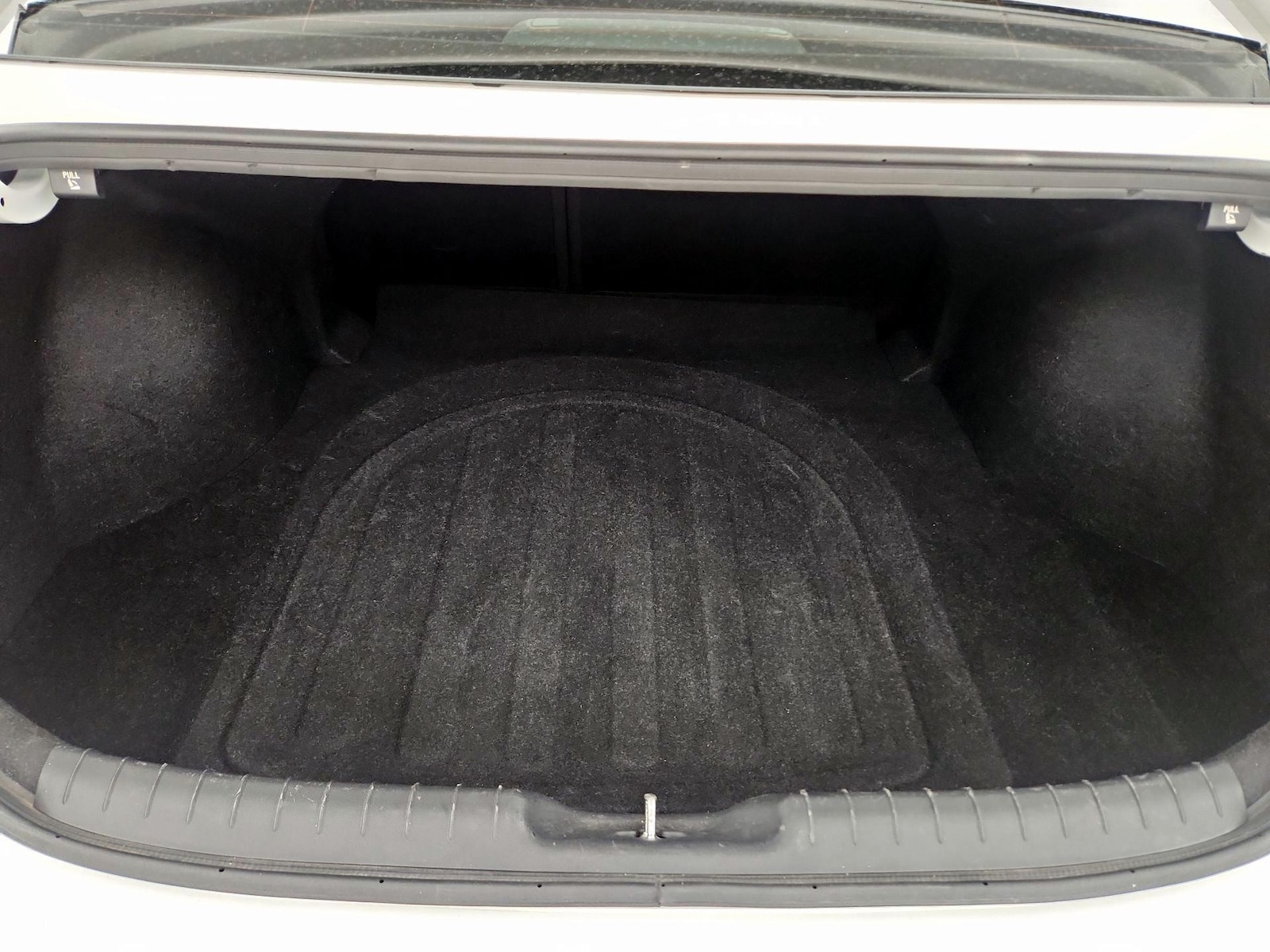 2021 Hyundai Elantra Limited - Photo 23