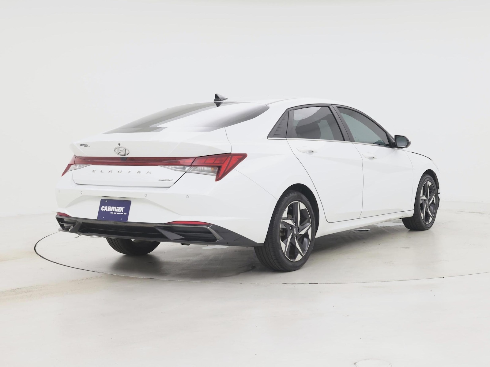 2021 Hyundai Elantra Limited - Photo 9