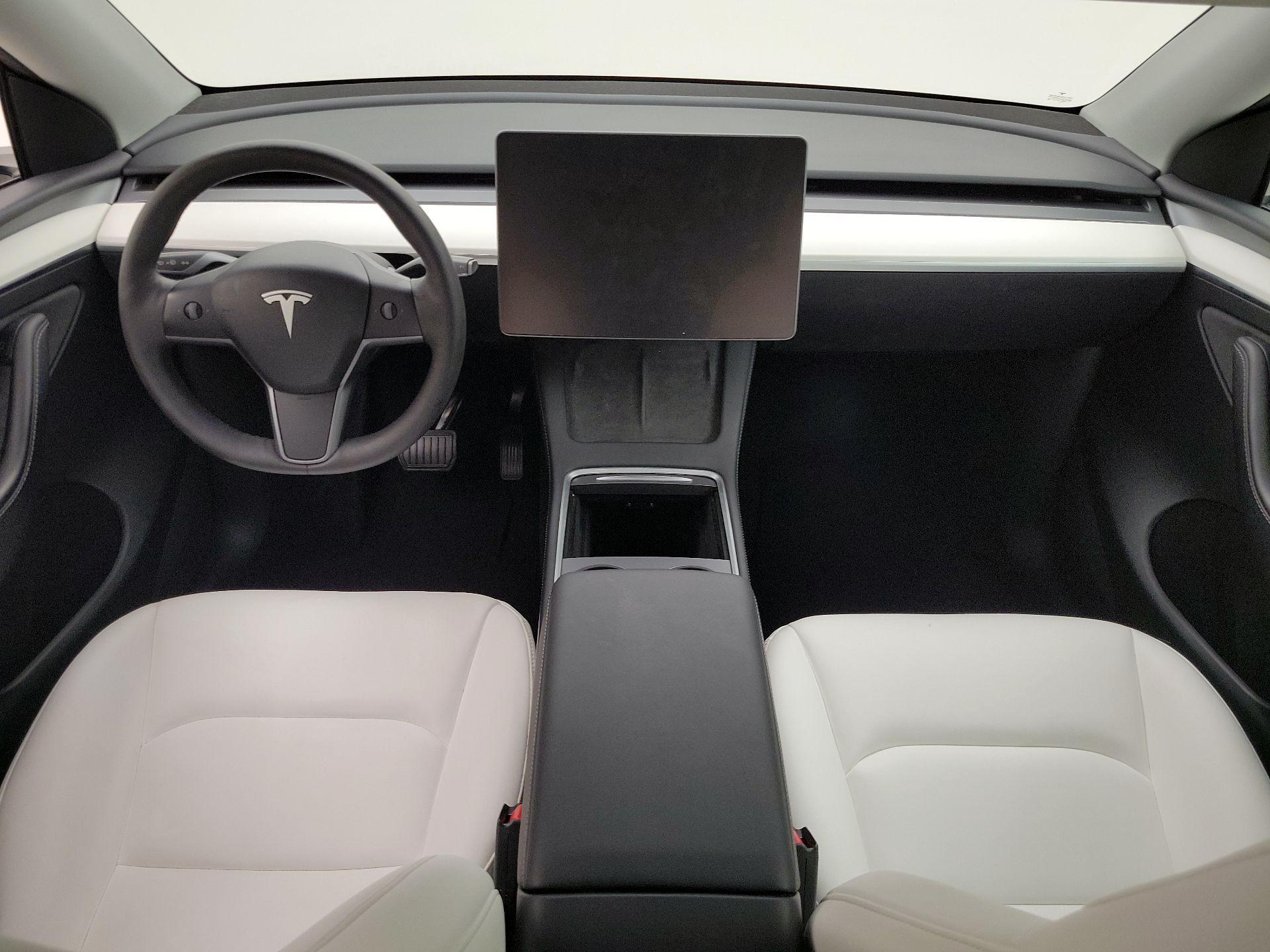 Thumbnail: 2023 Tesla Model Y - 9
