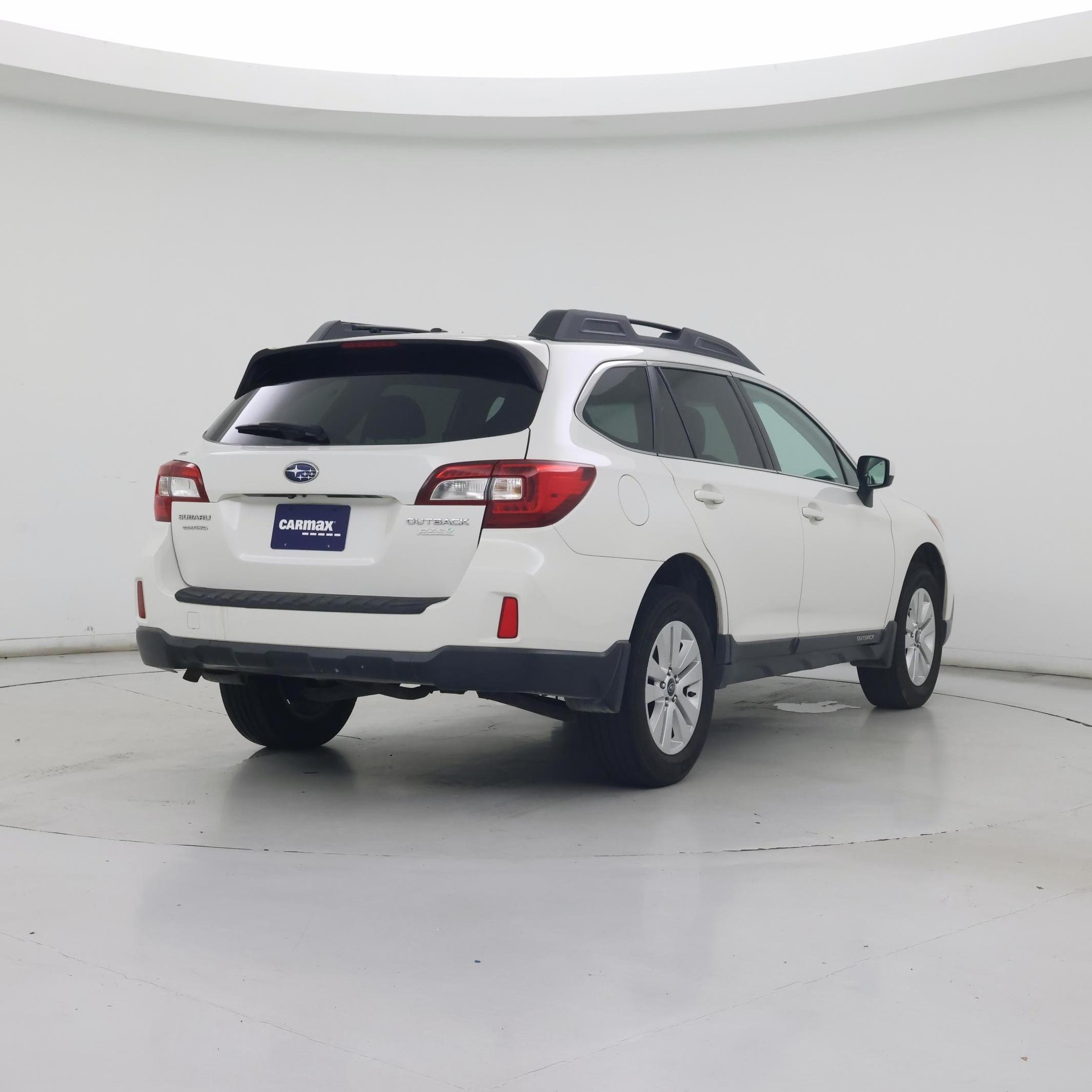 Thumbnail: 2015 Subaru Outback - 8