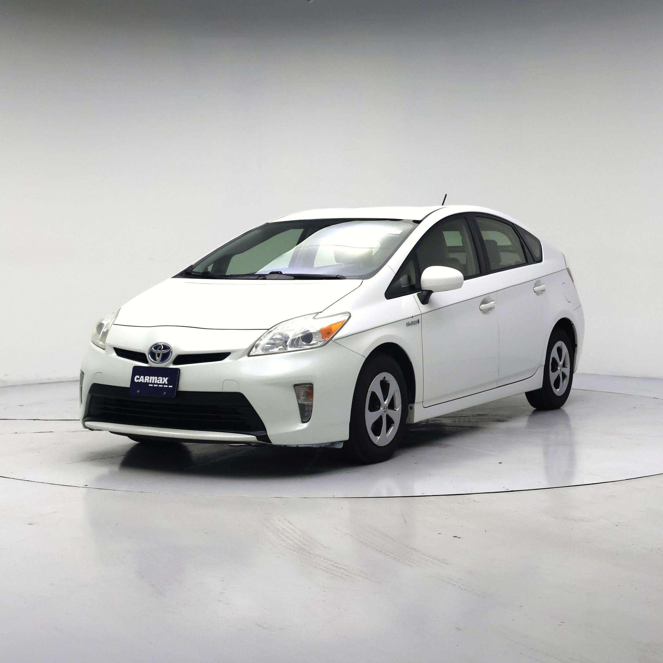 Thumbnail: 2014 Toyota Prius - 4
