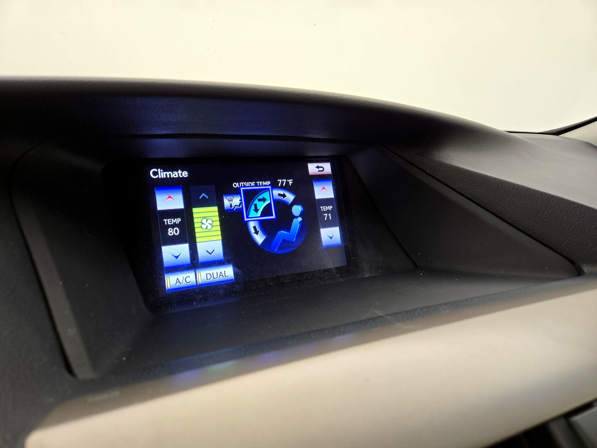 Thumbnail: 2015 Lexus RX - 16