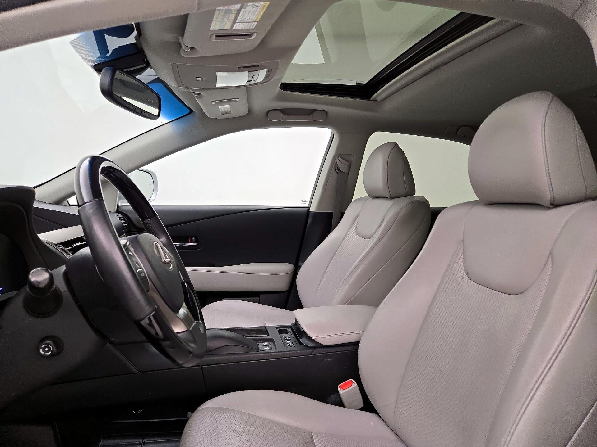 Thumbnail: 2015 Lexus RX - 18