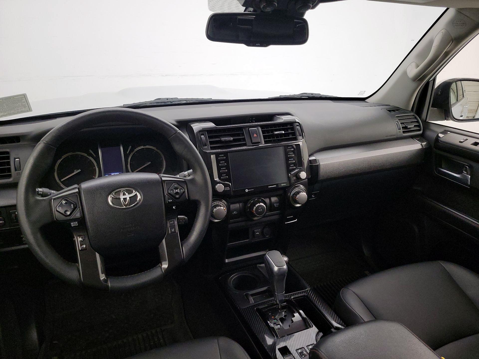 Thumbnail: 2020 Toyota 4Runner - 9