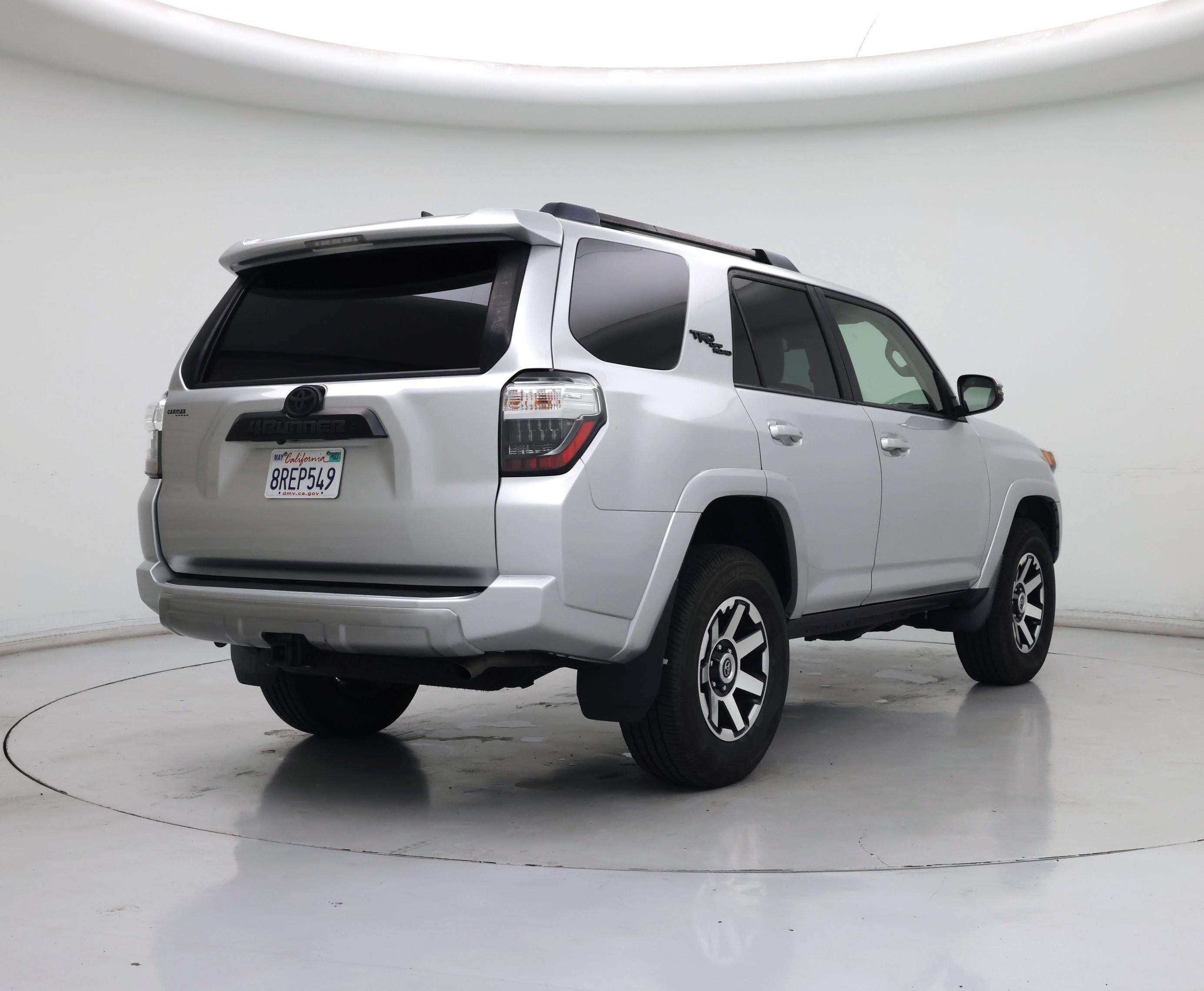 Thumbnail: 2020 Toyota 4Runner - 8