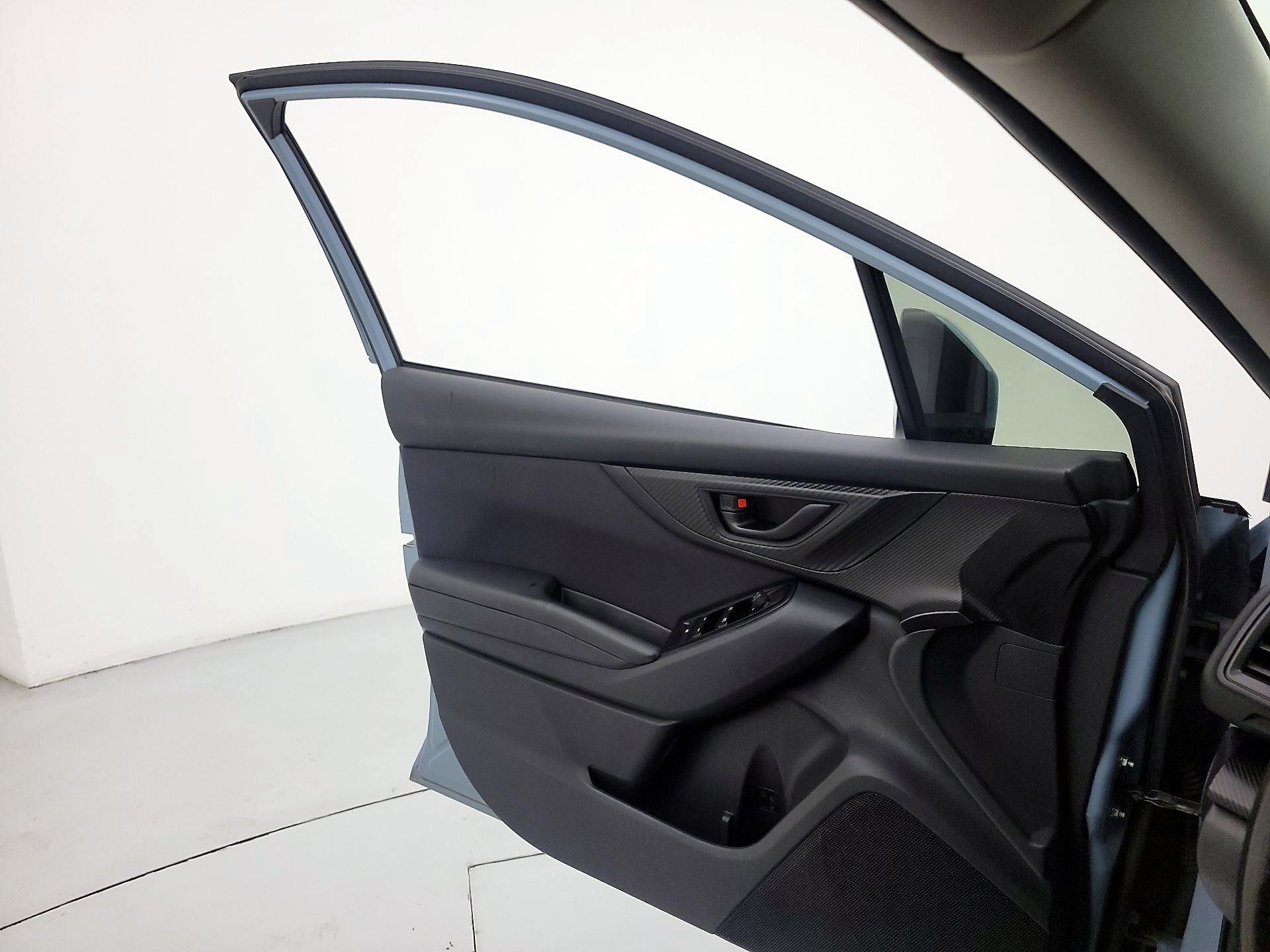 Thumbnail: 2019 Subaru Crosstrek - 12