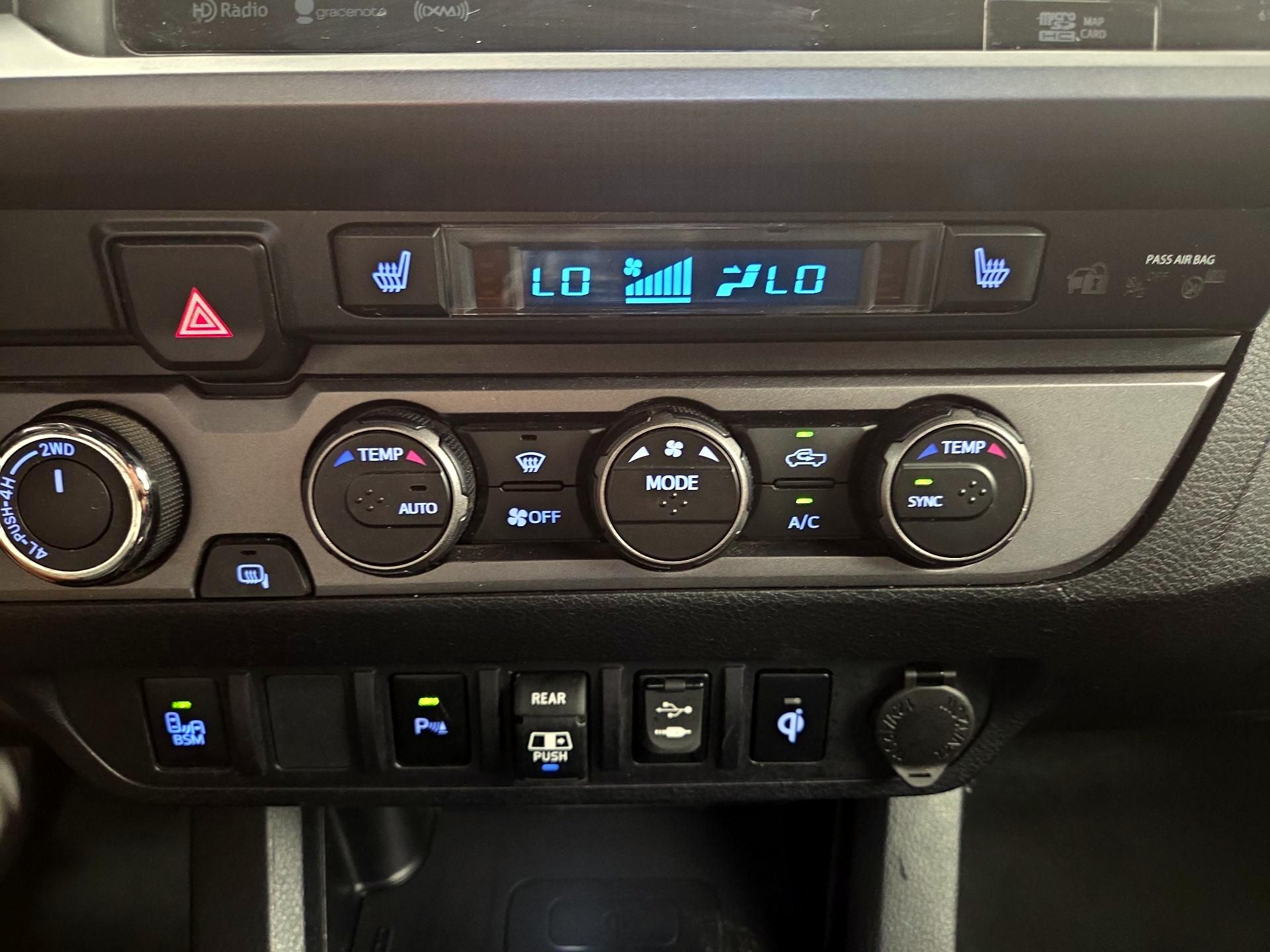 Thumbnail: 2019 Toyota Tacoma - 16
