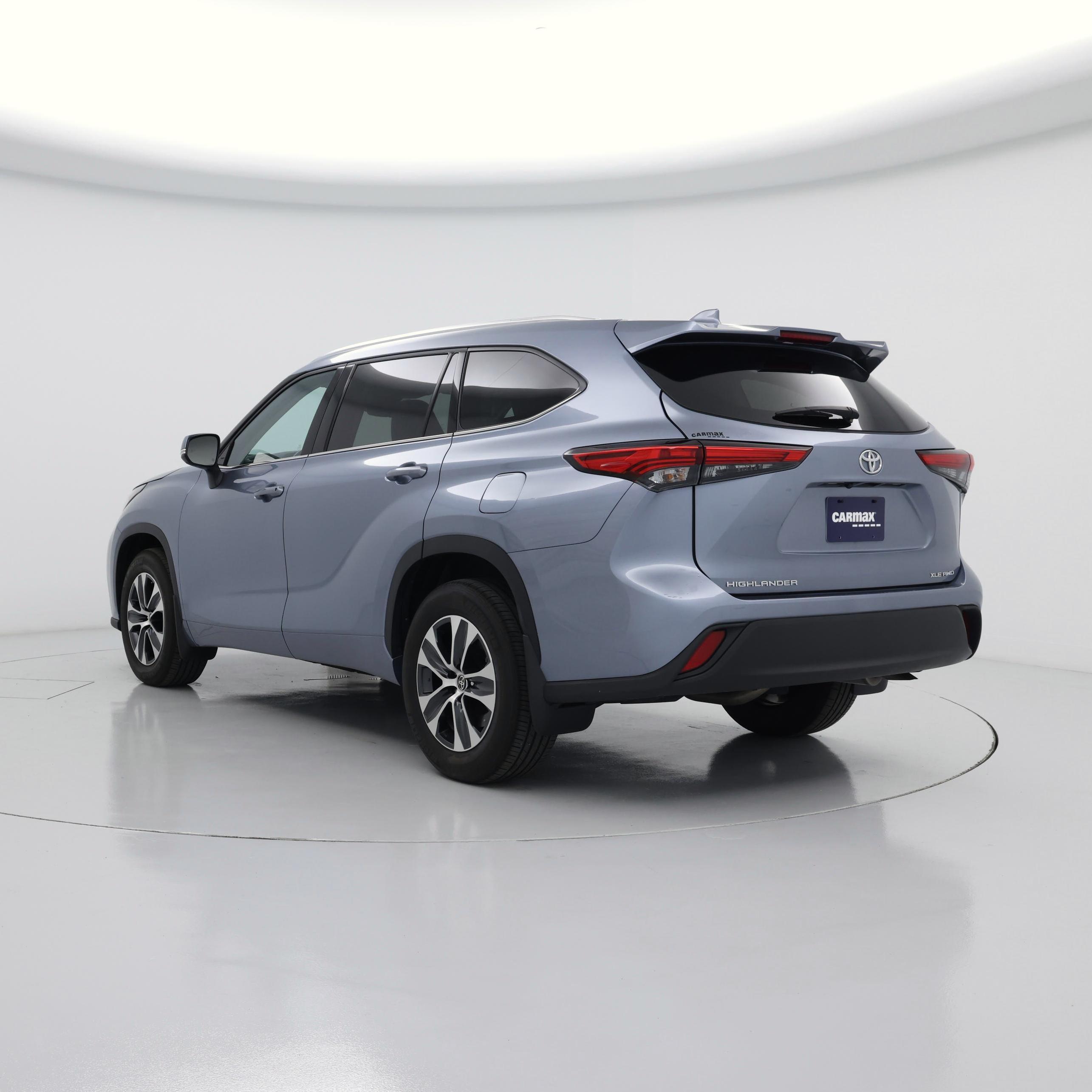 Thumbnail: 2021 Toyota Highlander - 2
